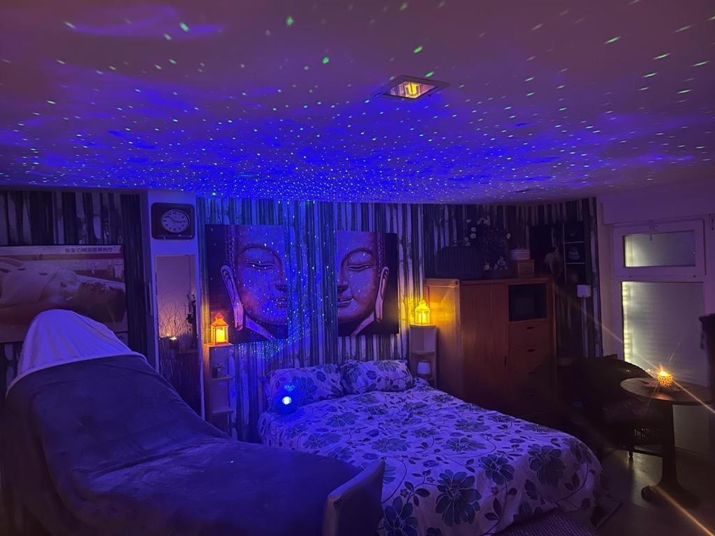 Homestay Zen Atomium Et Palais De L'exposition Brussels