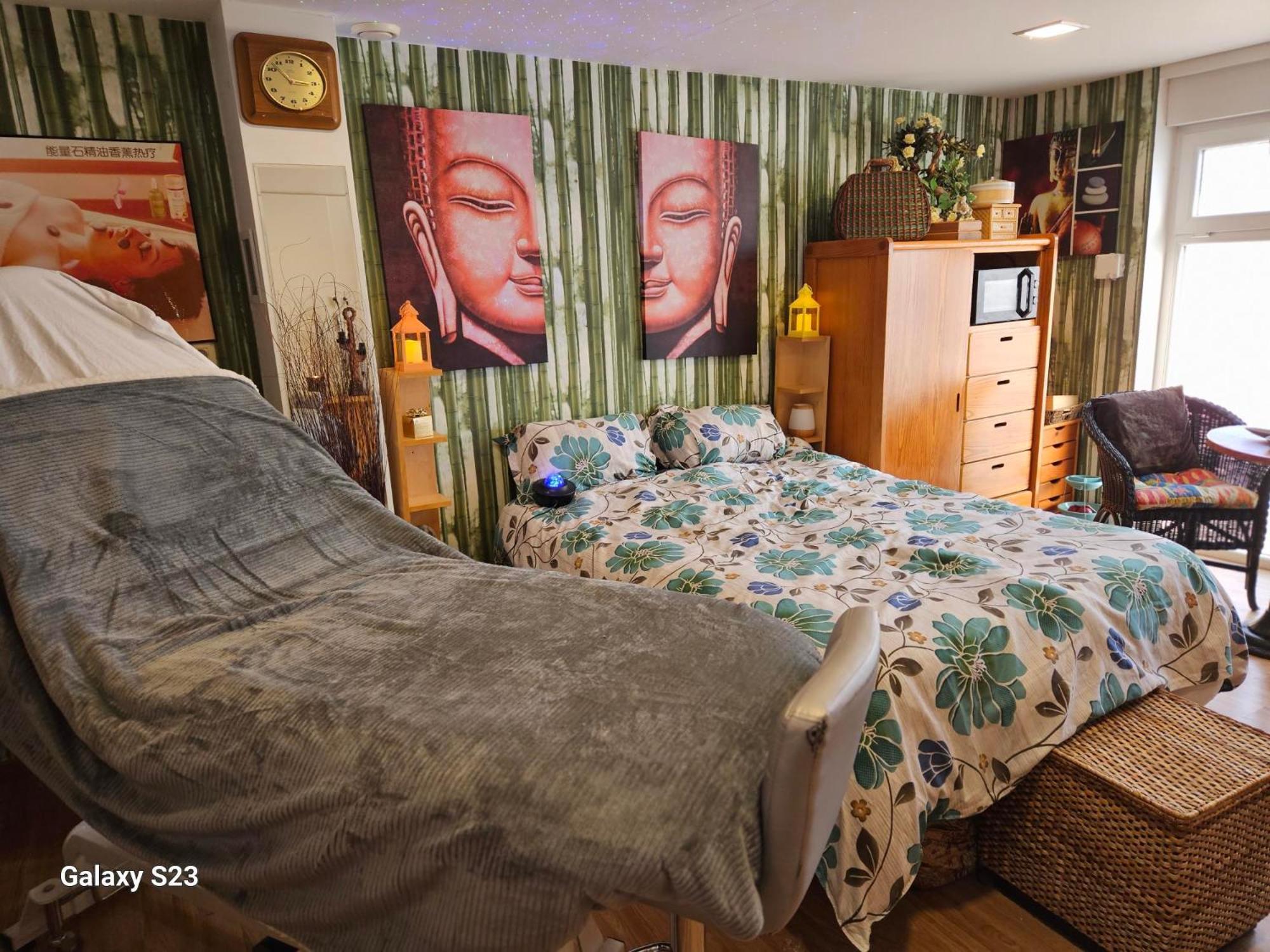 Zen Atomium Et Palais De L'exposition *