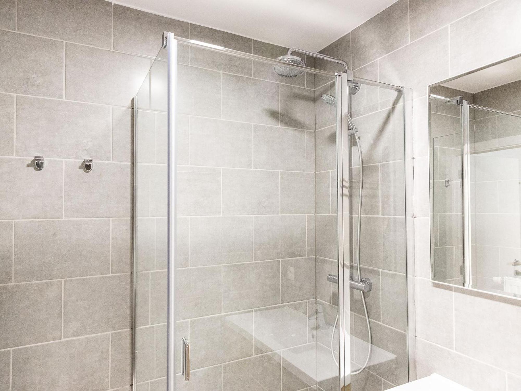 Degroux 82 - Self Check In By Homenhancement * Brussels