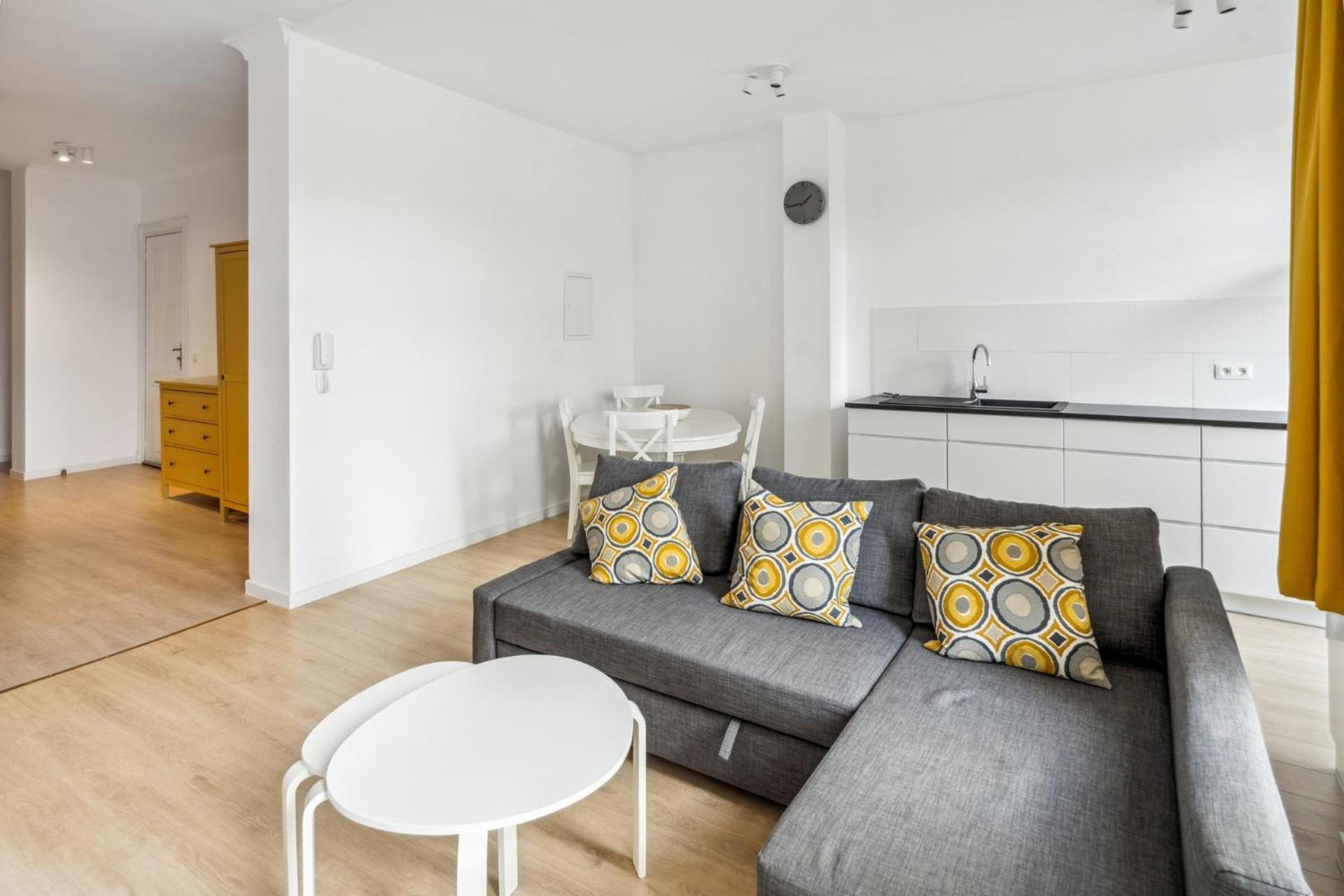 Degroux 82 - Self Check In By Homenhancement * Brussels