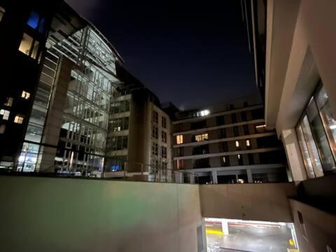 5ensational Eu- Zone Apartment