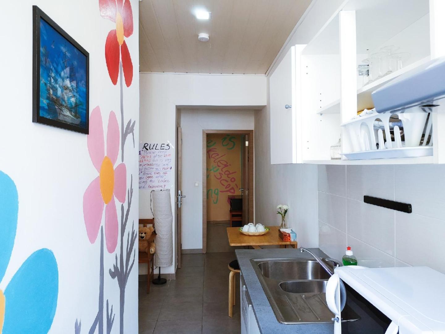 A Private For Backpacker Share Bathroom Apartment