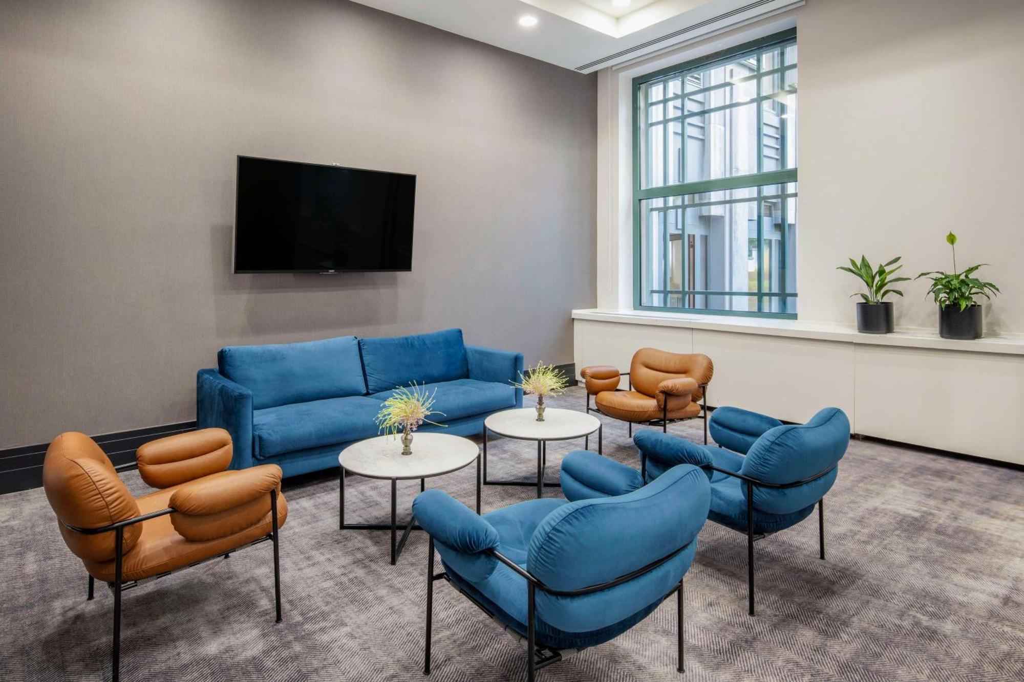 Khách sạn Radisson Collection Grand Place 5*