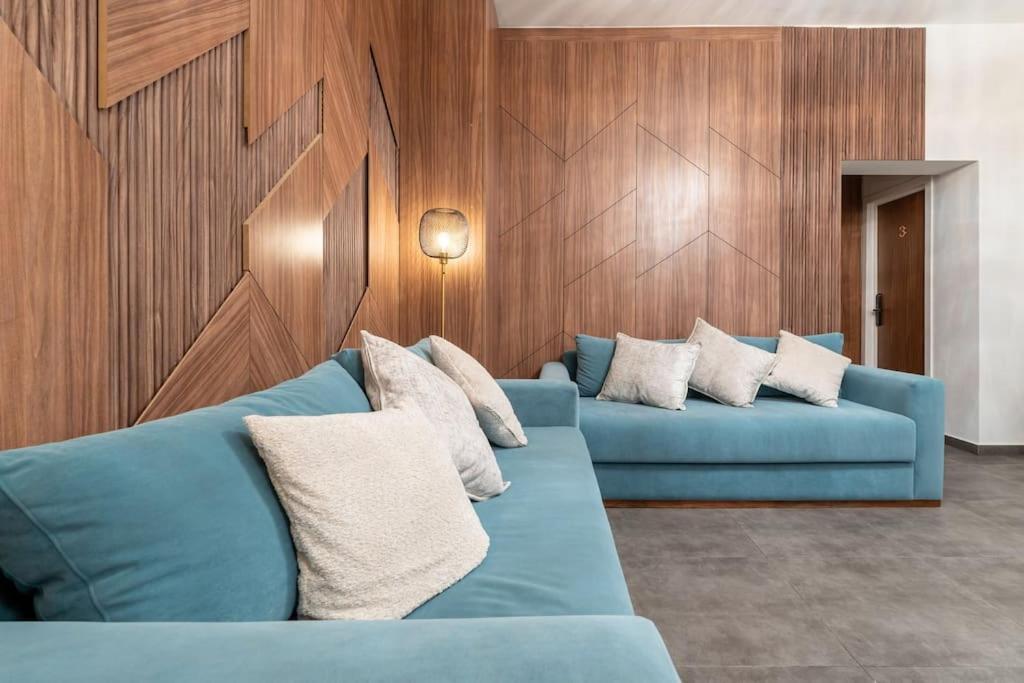Apartment Luxueux 5 *