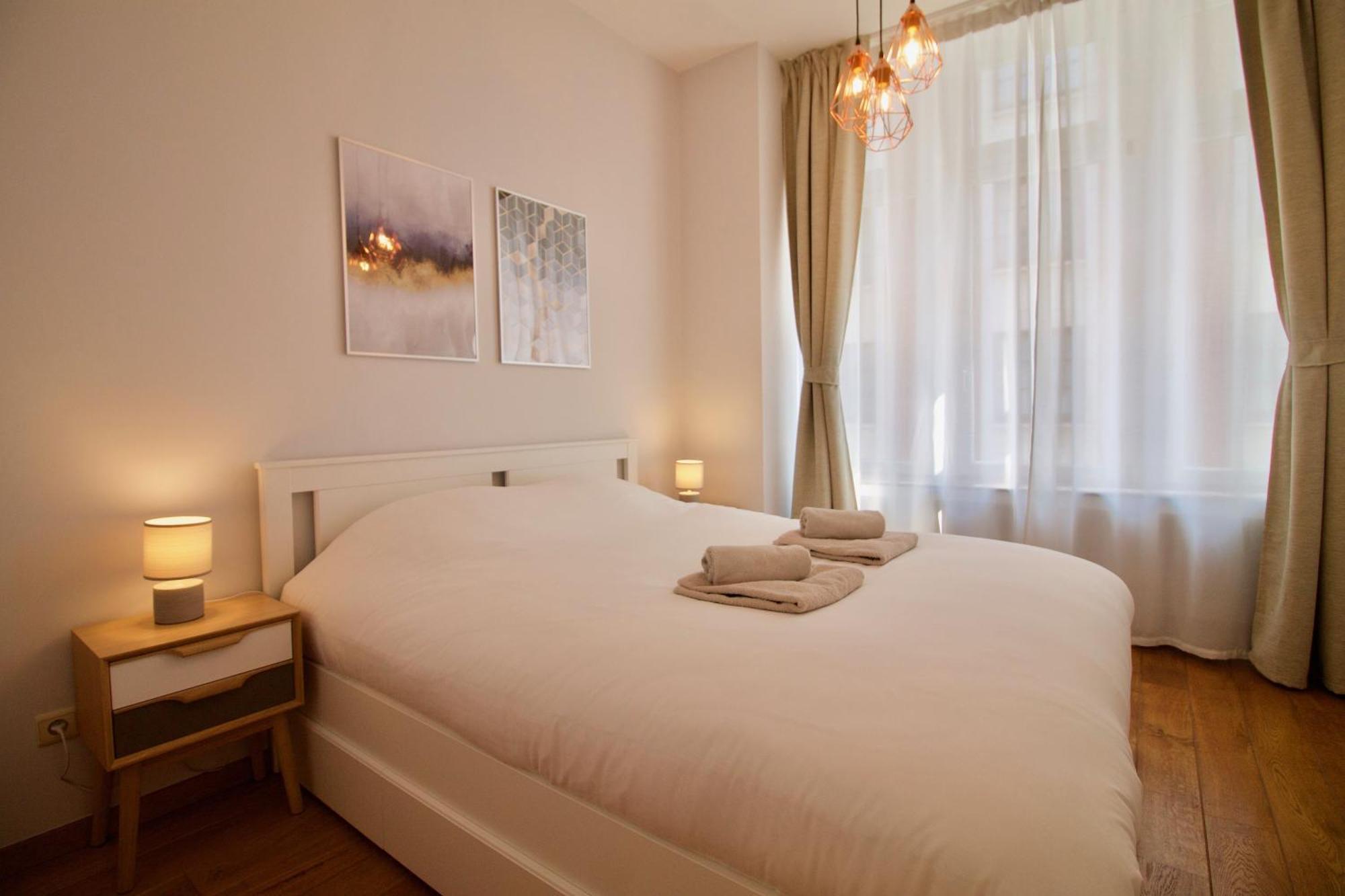 Heart Of Grand Place - Stunning 3br Triplex * Brussels