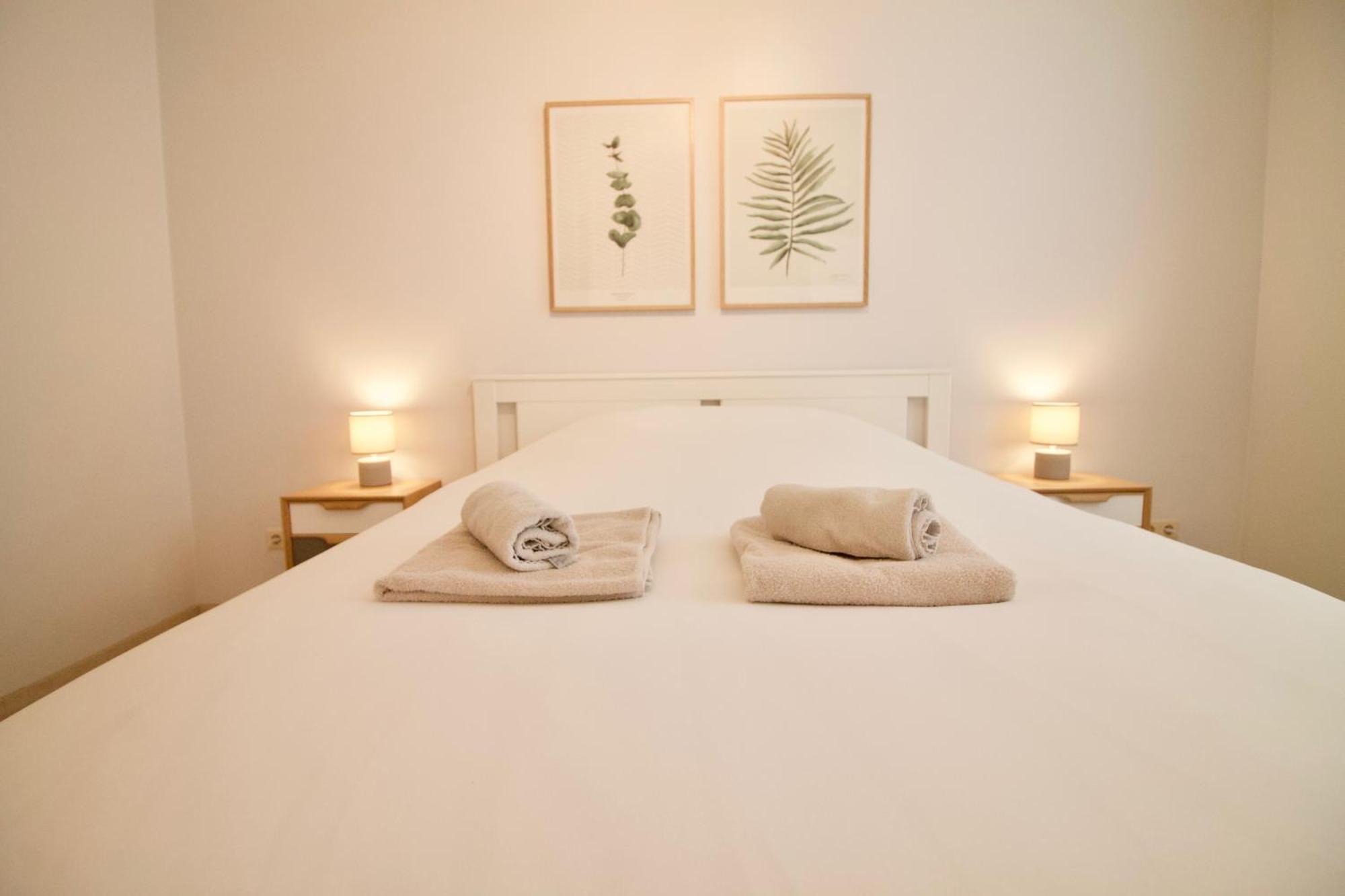 Heart Of Grand Place - Stunning 3br Triplex Apartment Brussels