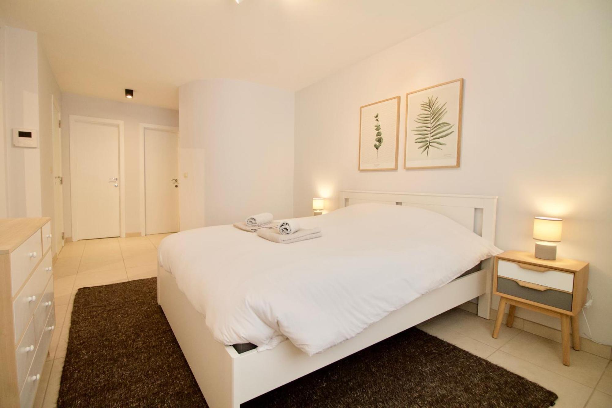 Heart Of Grand Place - Stunning 3br Triplex Apartment Brussels