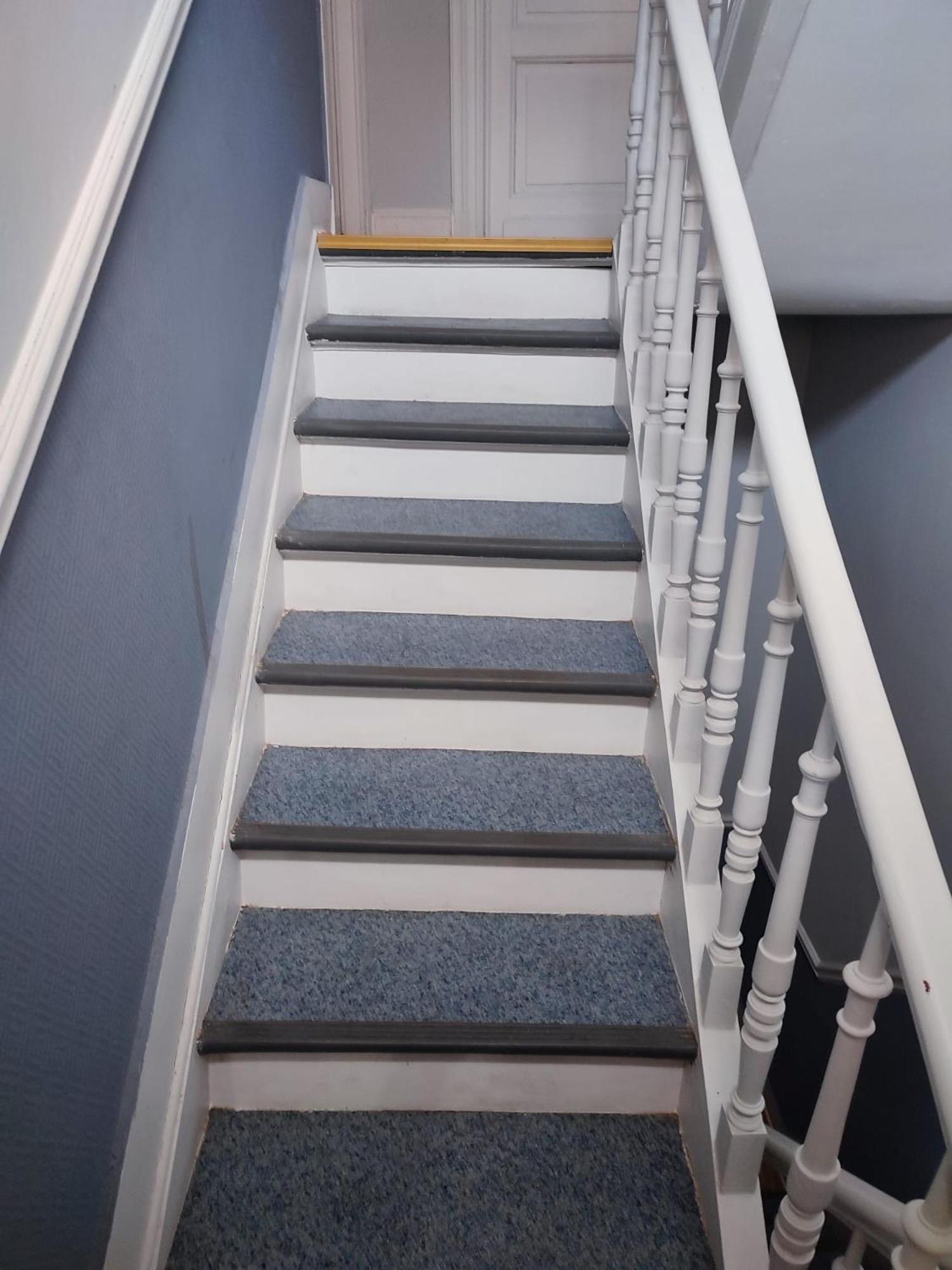 Confortable Avec Un Lit Double A Schaerbeek Cle Bleu Homestay