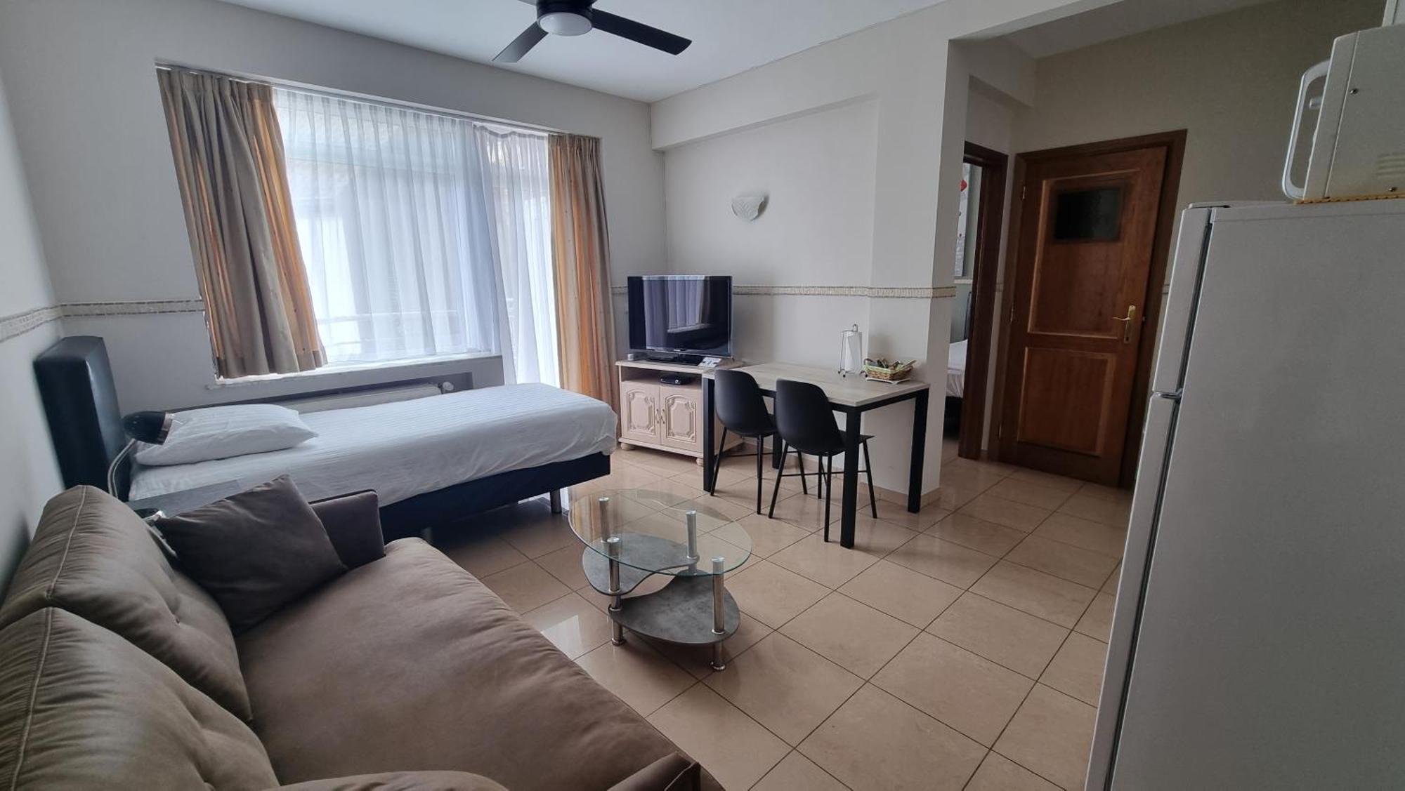 Aparthotel Bara Midi Saint-Gilles