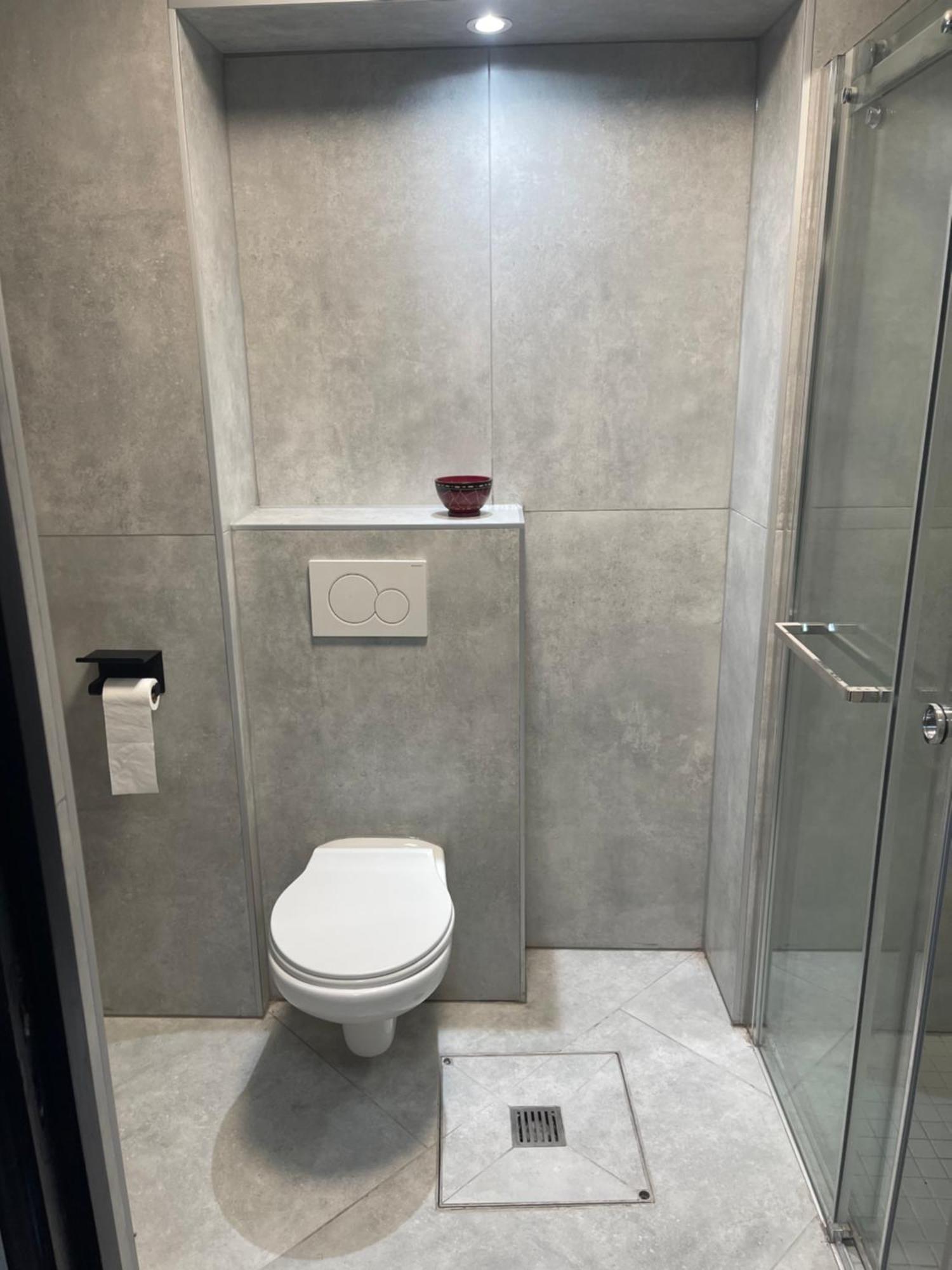 Jungle Romantic - Private Jacuzzi - Brussels