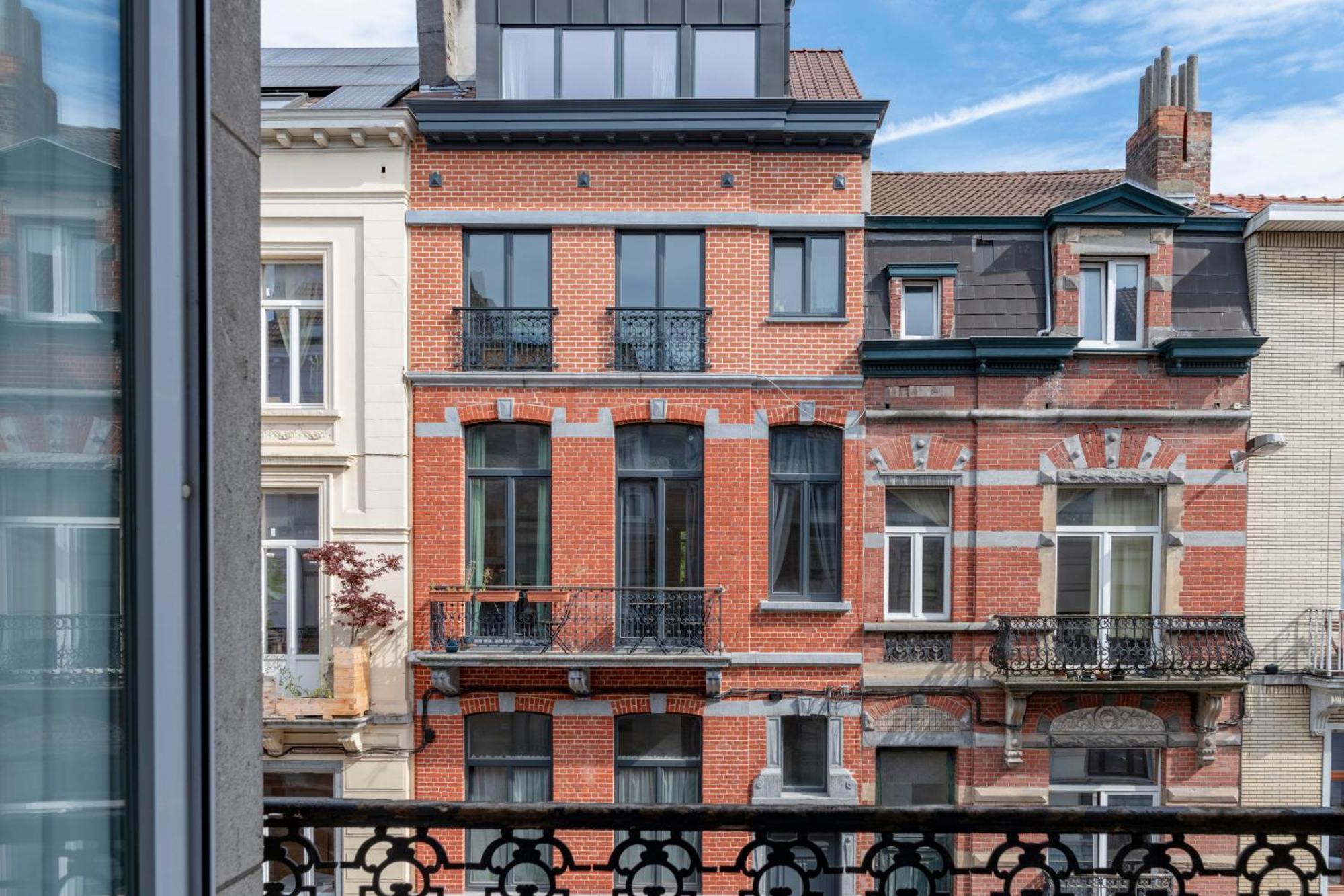 Flagey Elegant Apartment