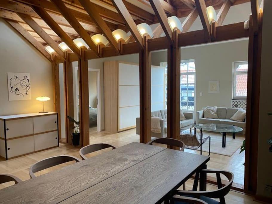 Spacieux Duplex D'architecte Apartment *