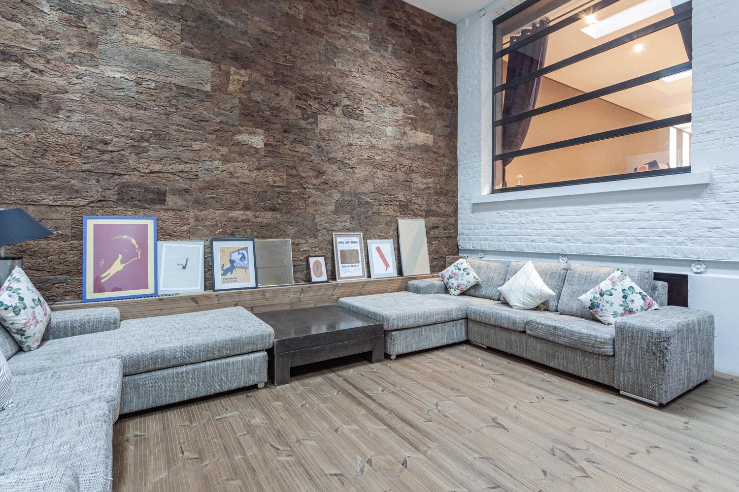 Comenstay Brussels Bed & Breakfast *