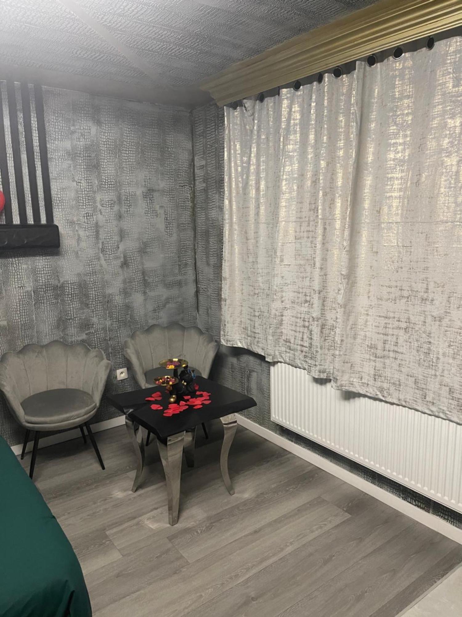 Jungle Romantic - Private Jacuzzi - Apartment *