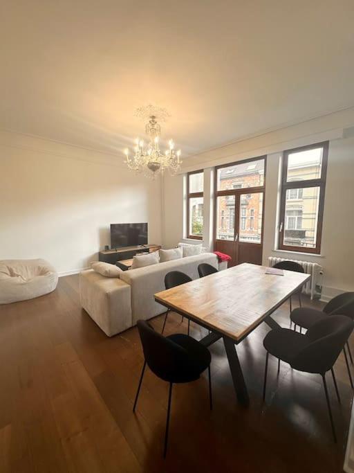 Apartment Welcome To Our Beautiful Triplex ! Brussels