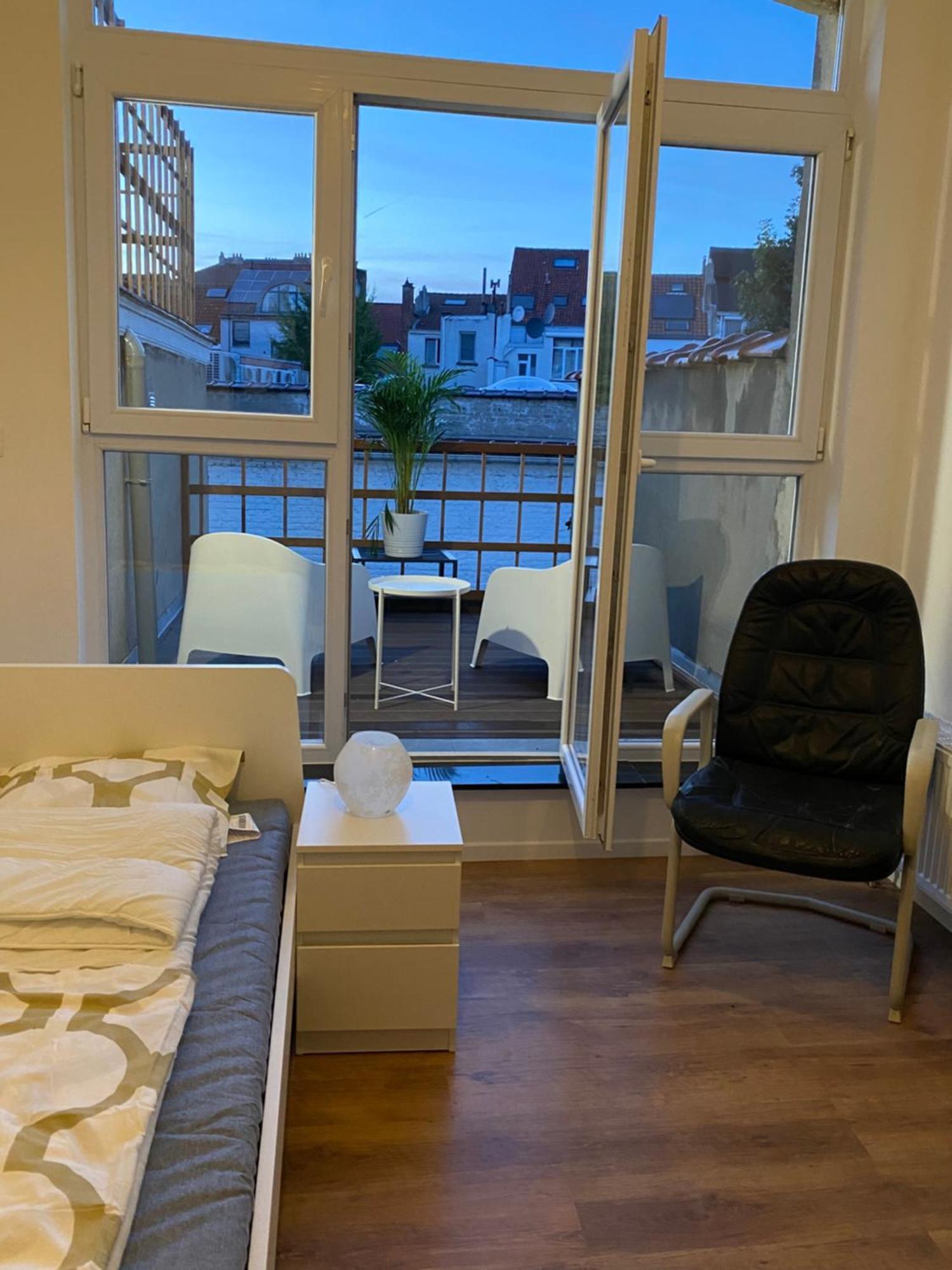 Căn hộ Fly House Brussels