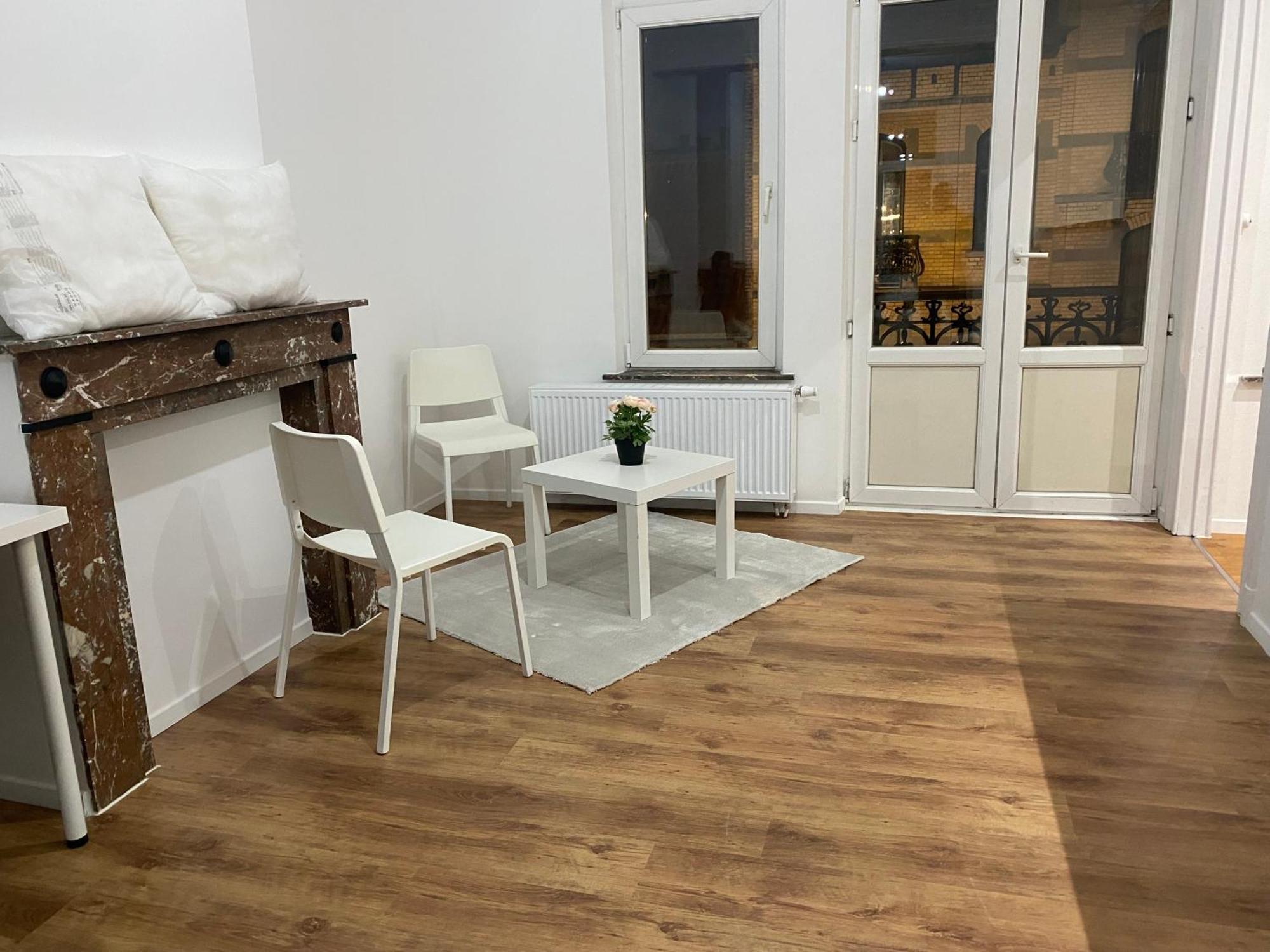 Fly House Căn hộ Brussels