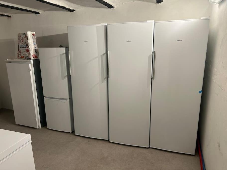 Exceptional 600 M2 Spacious 12bd 12ba