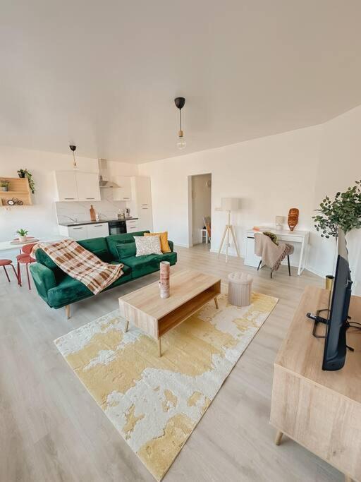 Pretty Cozy Flat Brussels