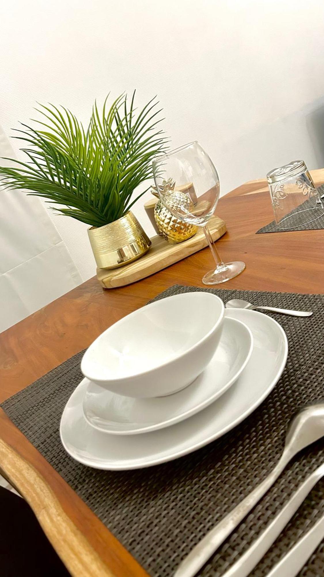 Charming Two Bedroom Flat - Nato - * Brussels