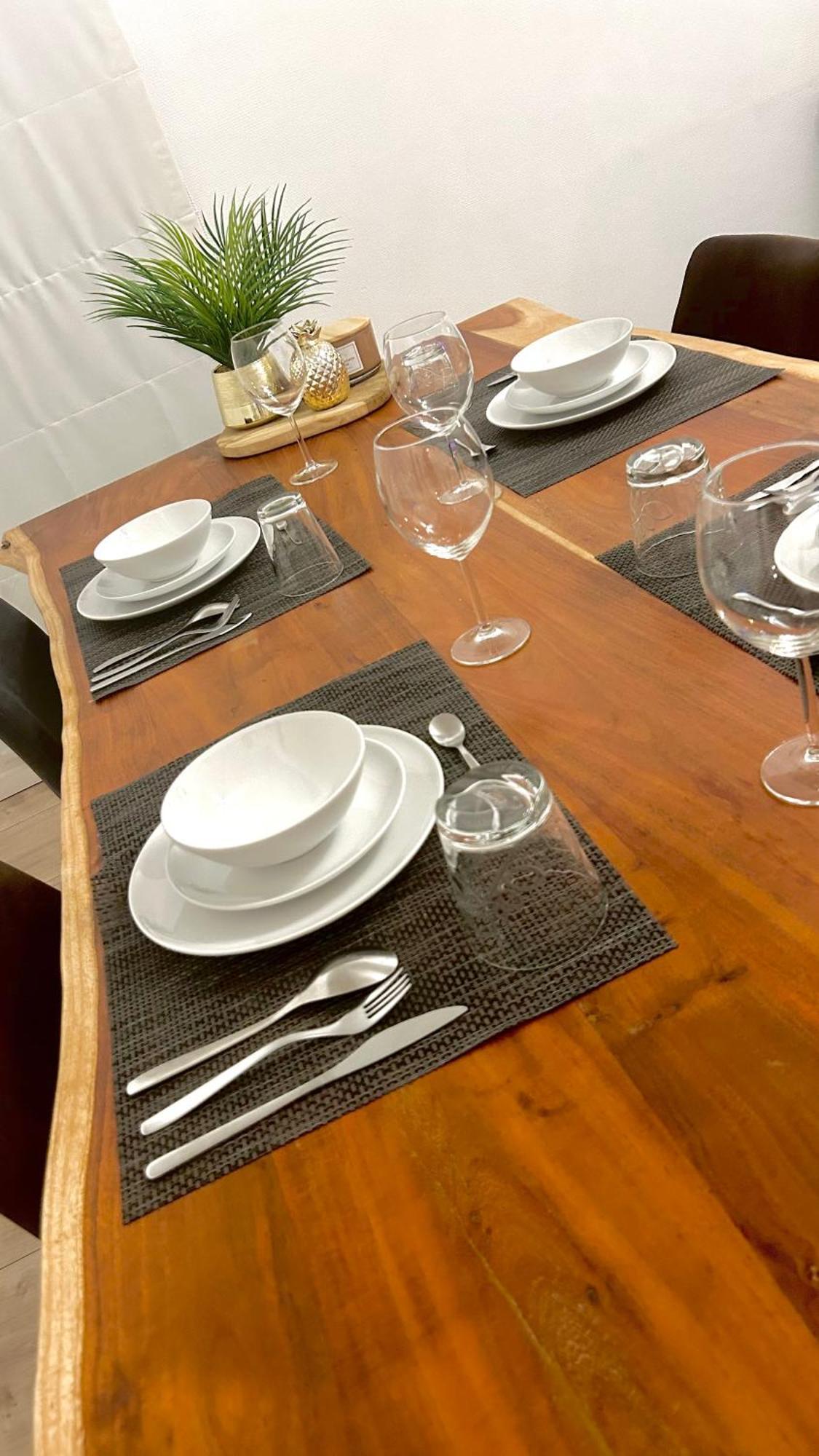Charming Two Bedroom Flat - Nato - Apartment Brussels