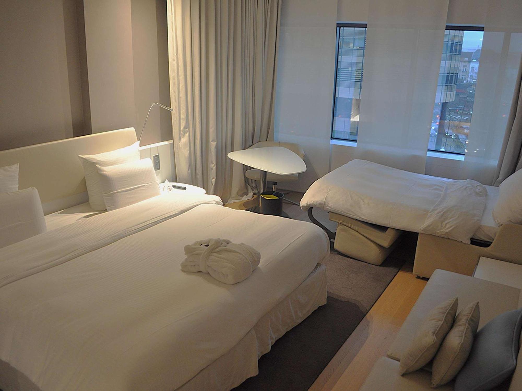 Khách sạn Pullman Brussels Centre Midi 4*
