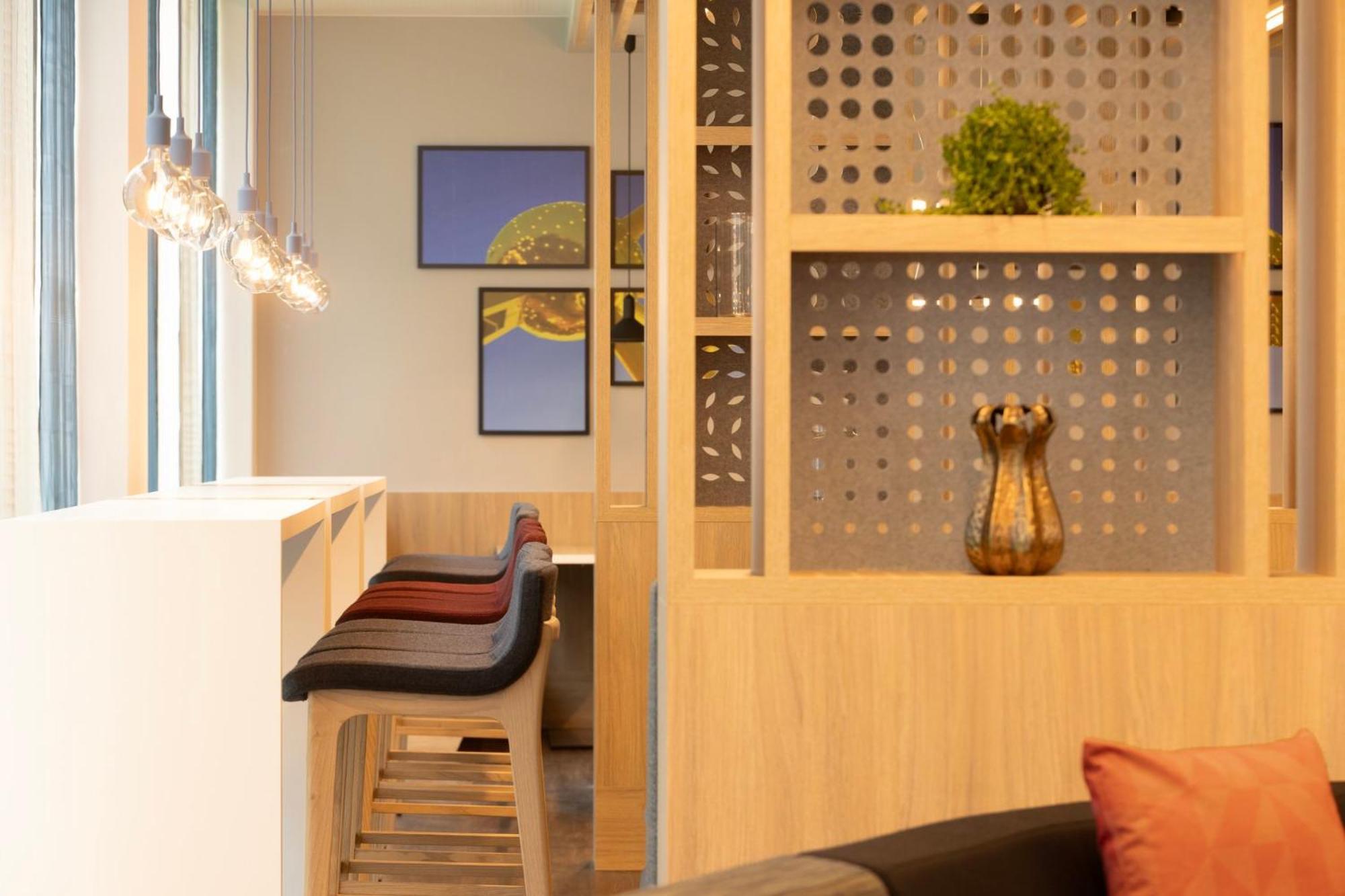 Khách sạn Express - Airport By Ihg Diegem