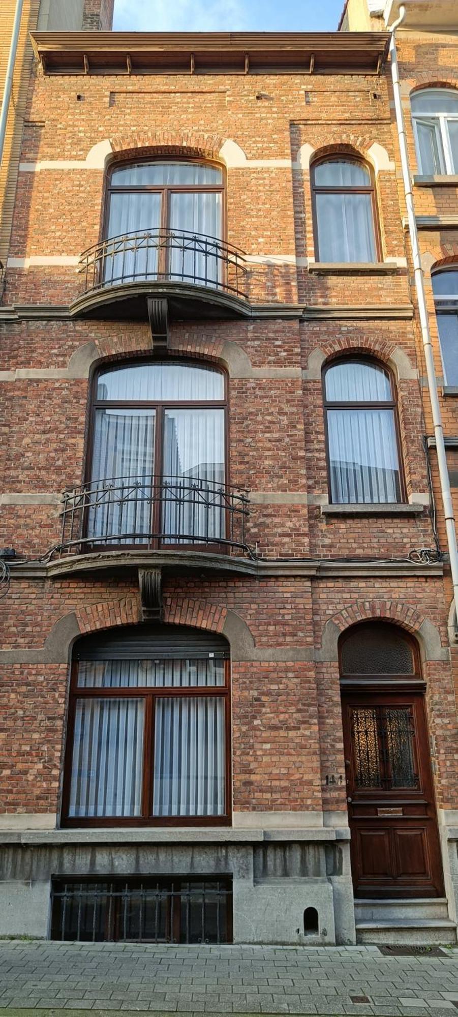 Apartment Modern Triplex 140m2 - 4 Bedrooms, 1 Living & 2 Bathrooms - 8 People In *