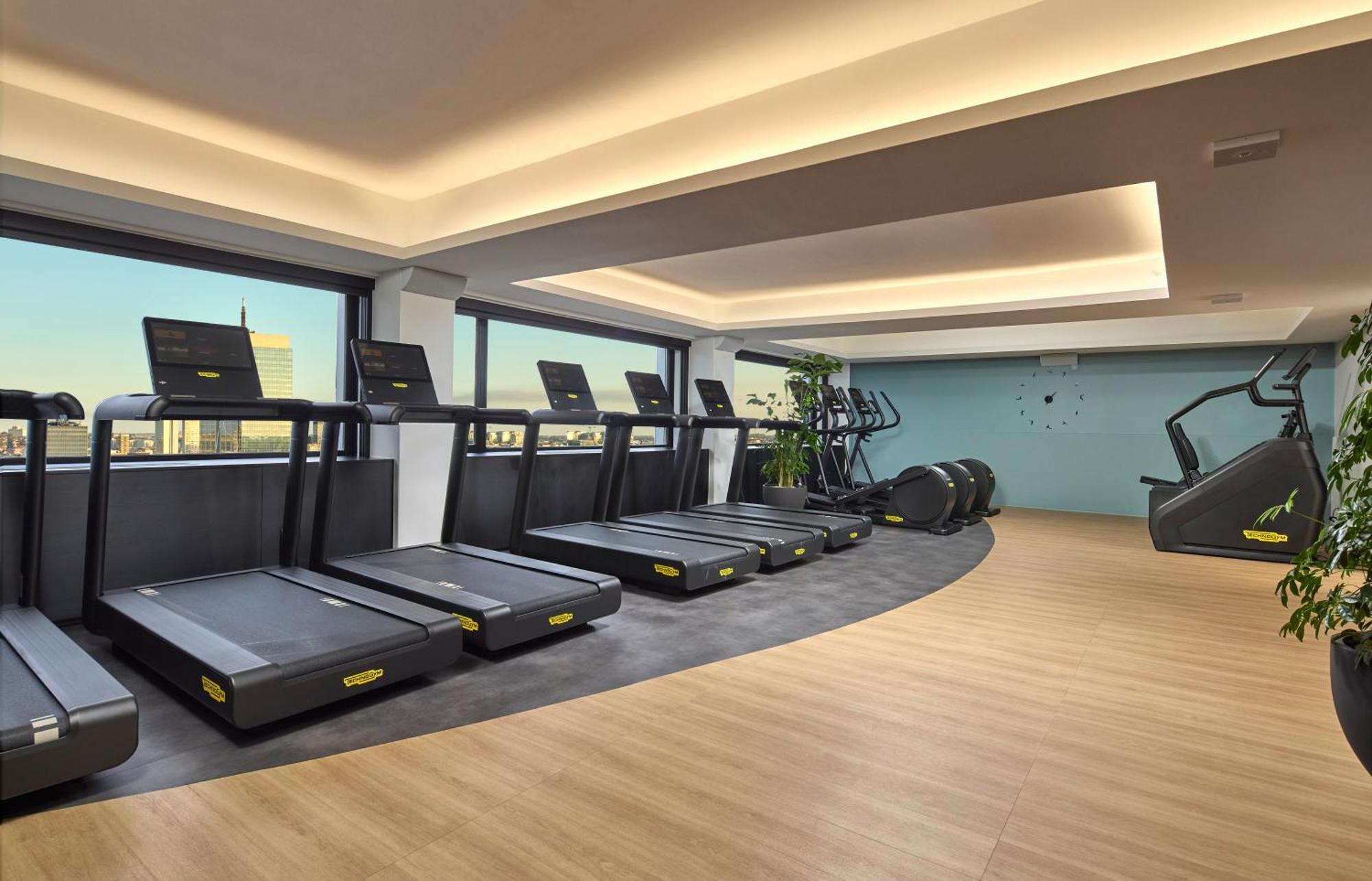 Uptown Brussels Hotel 4*