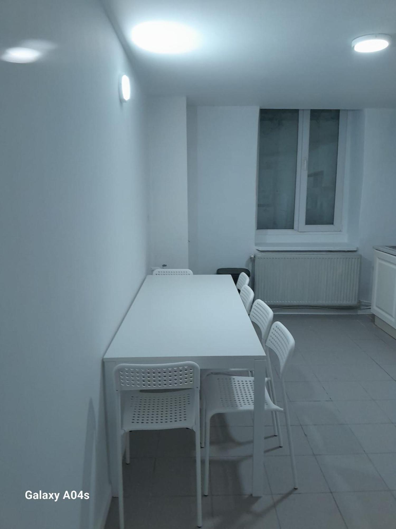 Apartment Appt Close To Grand Place Sleeps 6 *