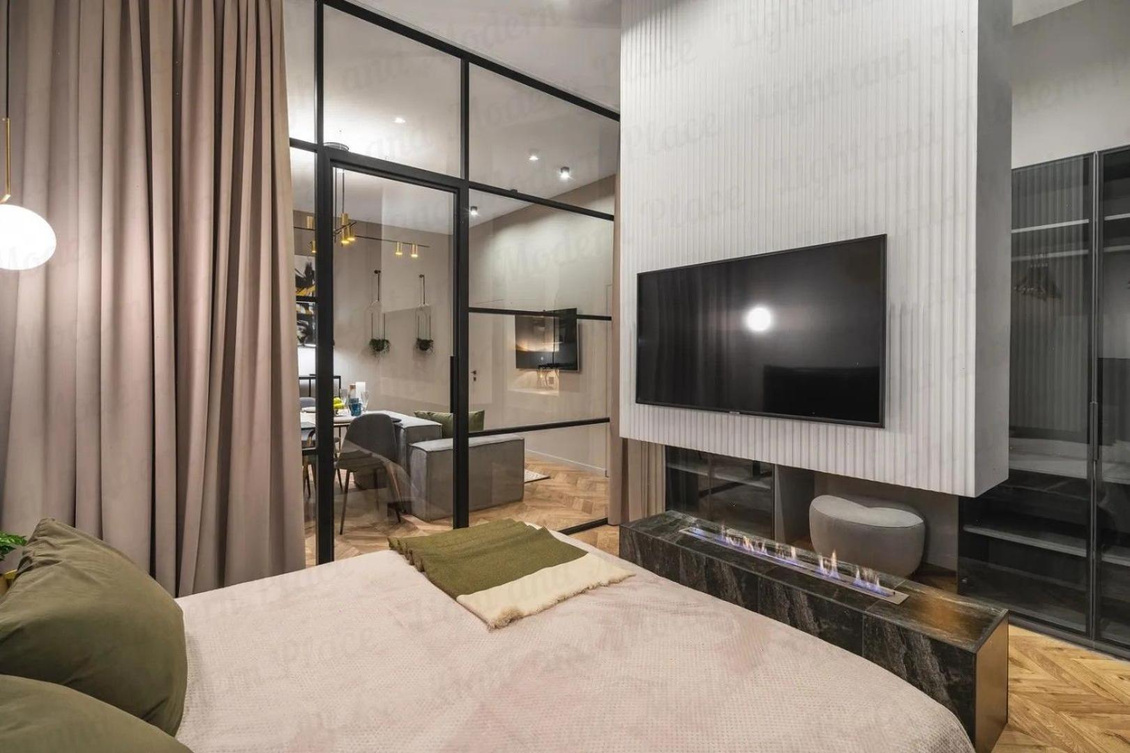 Apartment Light And Modern Place