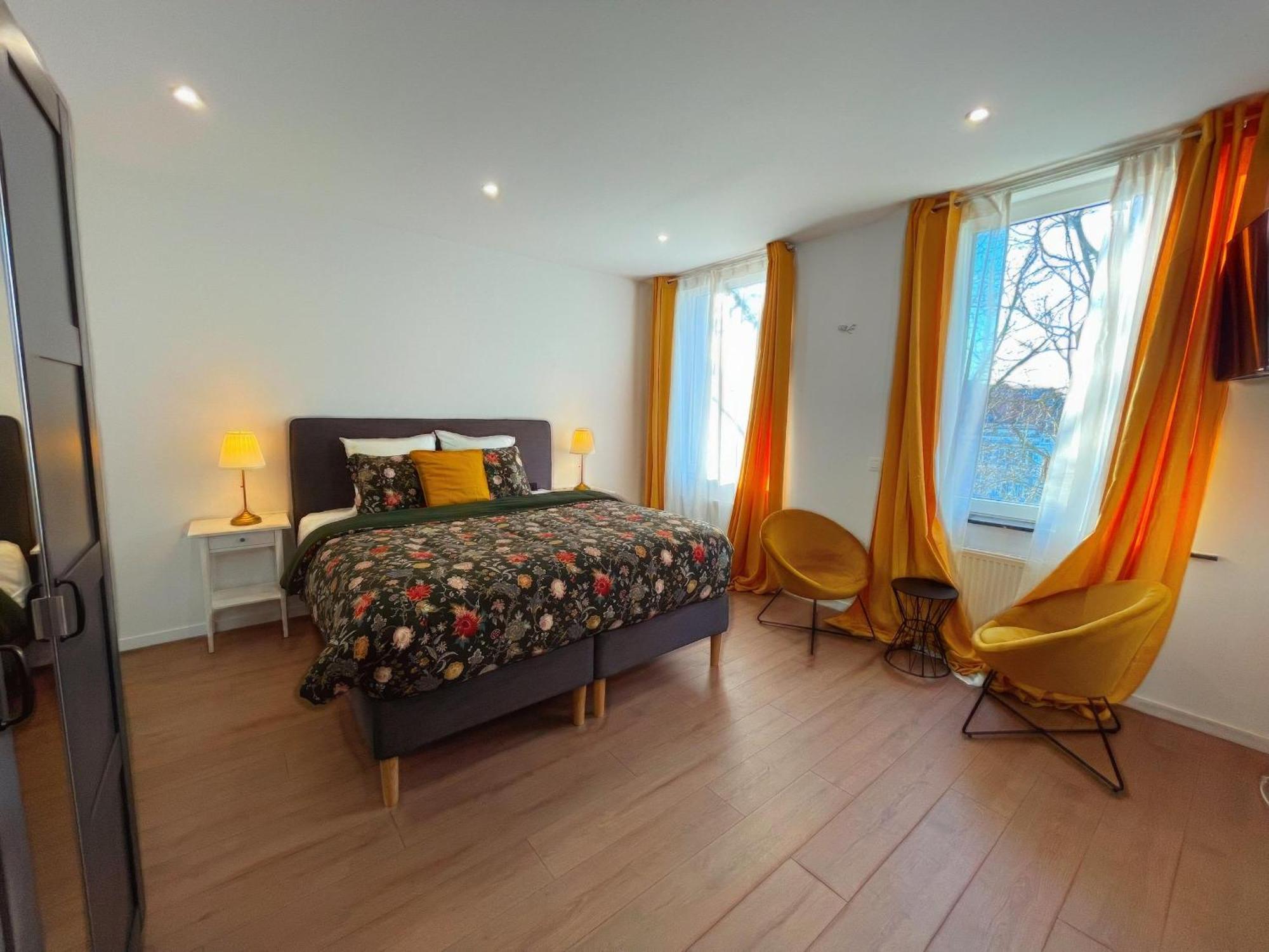 La Perla Apartment *