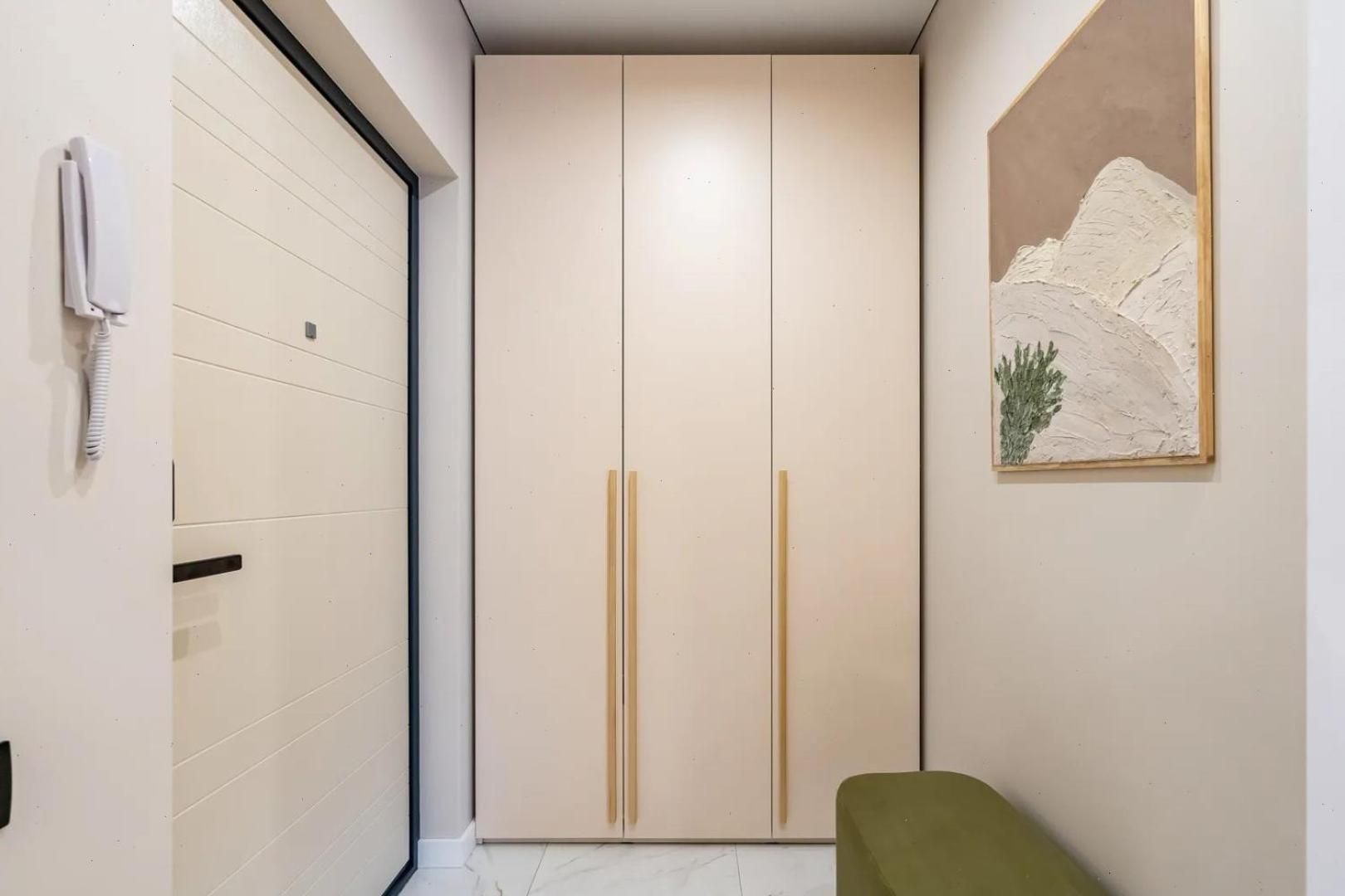 Light And Modern Place Apartment *