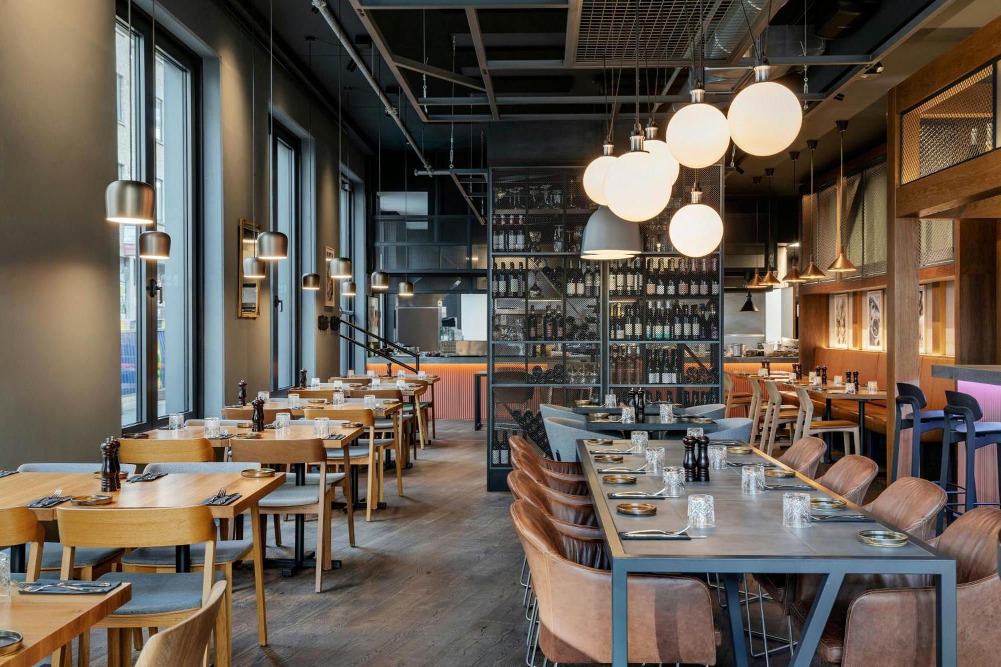 Moxy Brussels Center 4* Ixelles