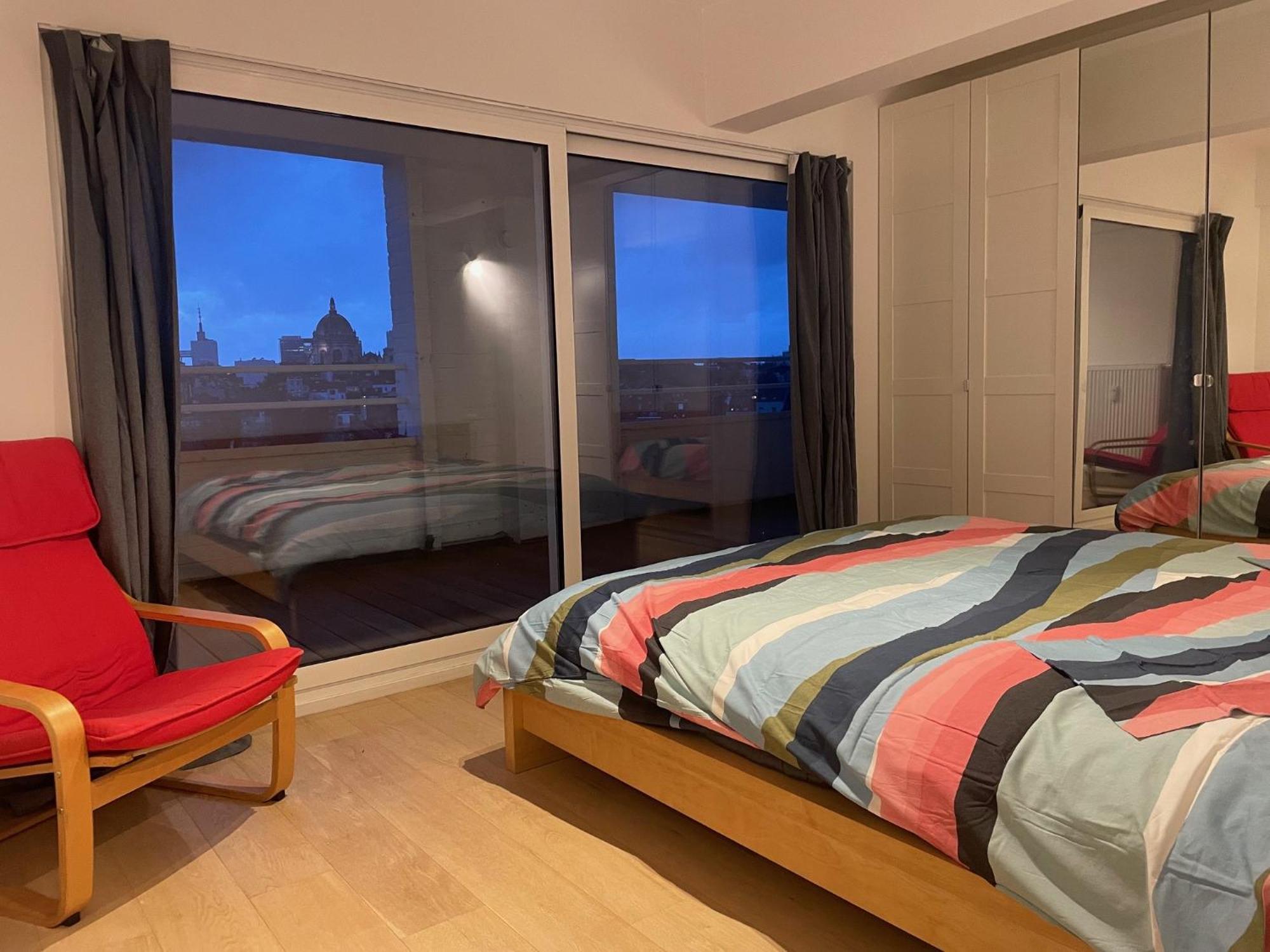 Penthouse Deschanel Apartment *