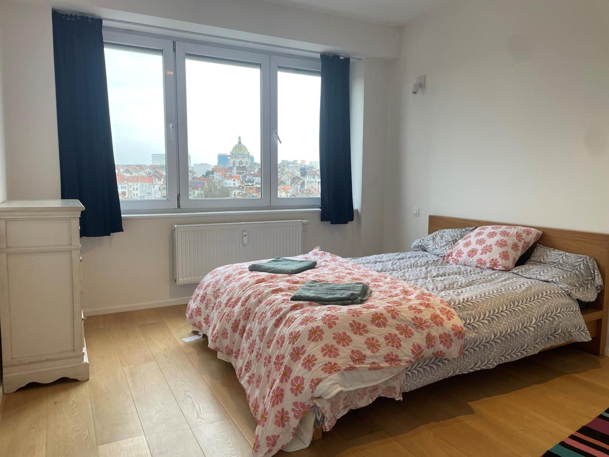 Penthouse Deschanel Apartment *