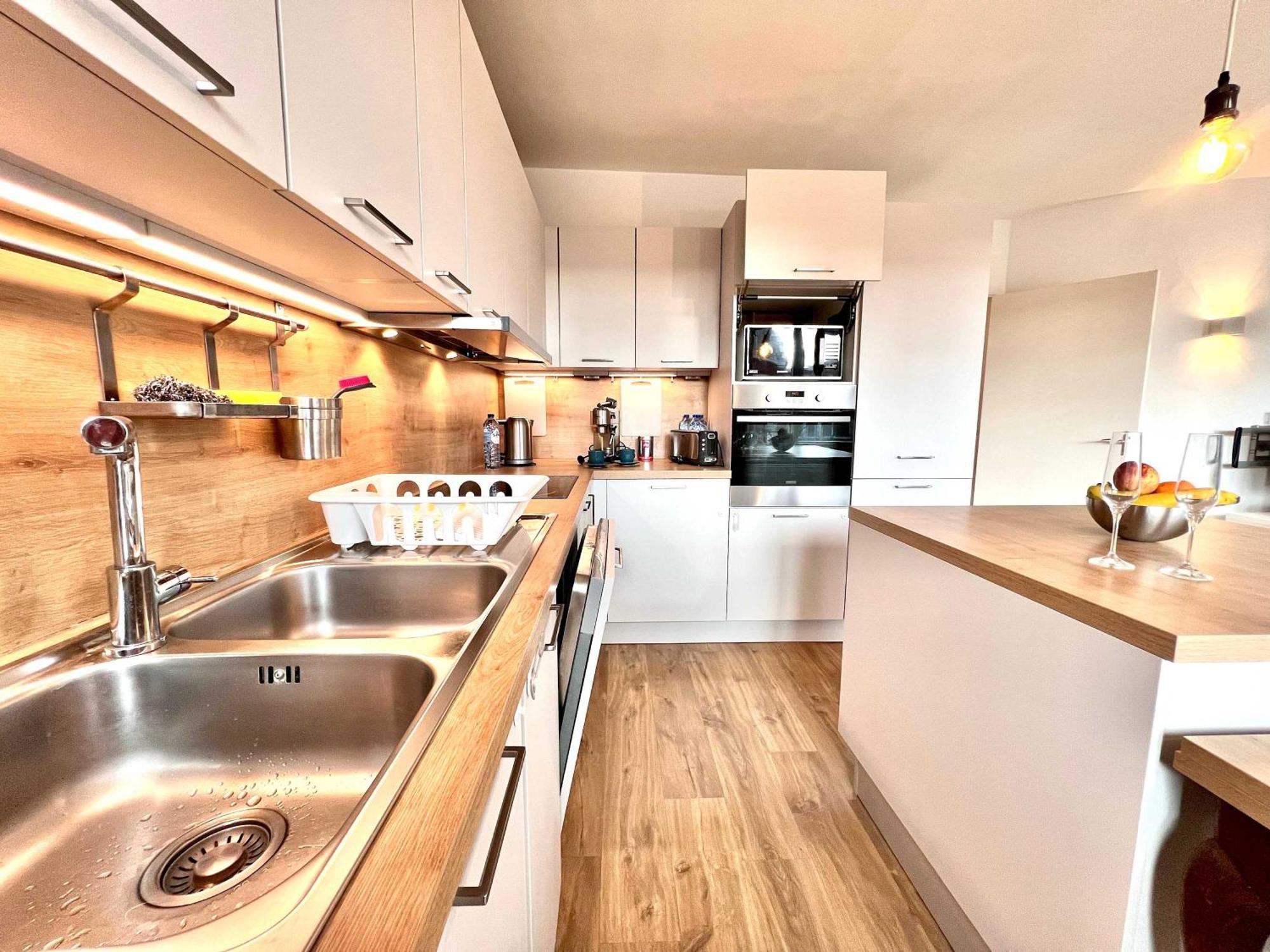 Bright & Stylish In Nature Apartment
