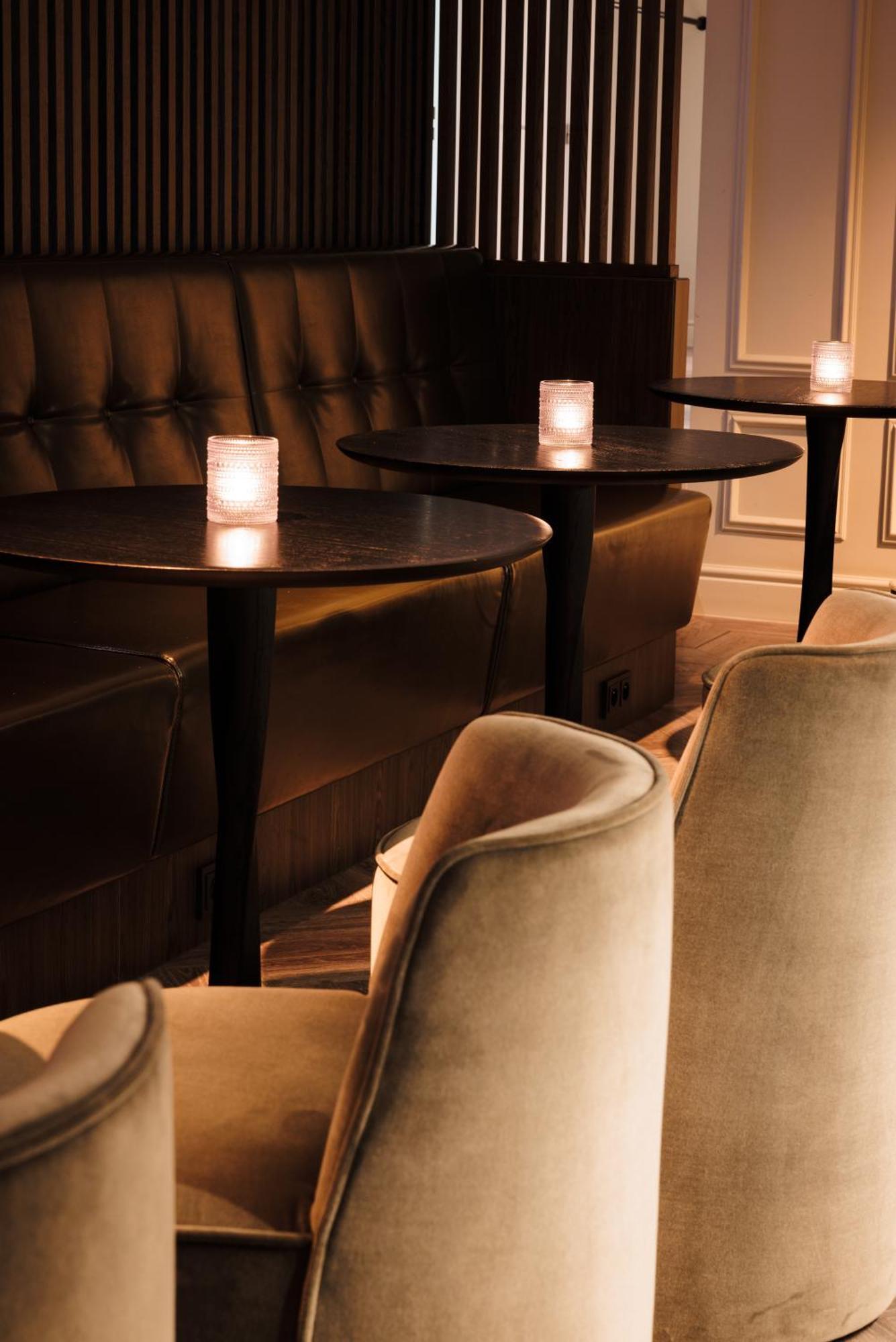 Pillows Centre Hotel 4*