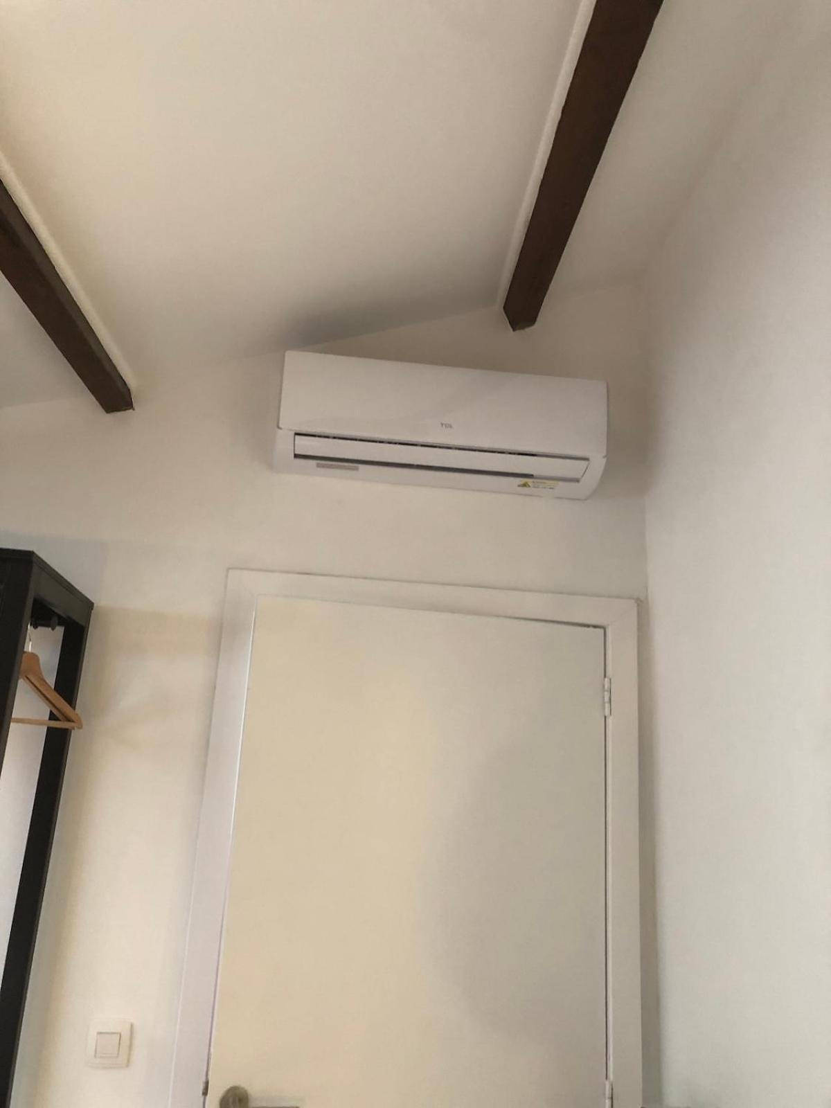 Absolute Charm 3 Bedroom 3 Bathroom With Ac Eu District