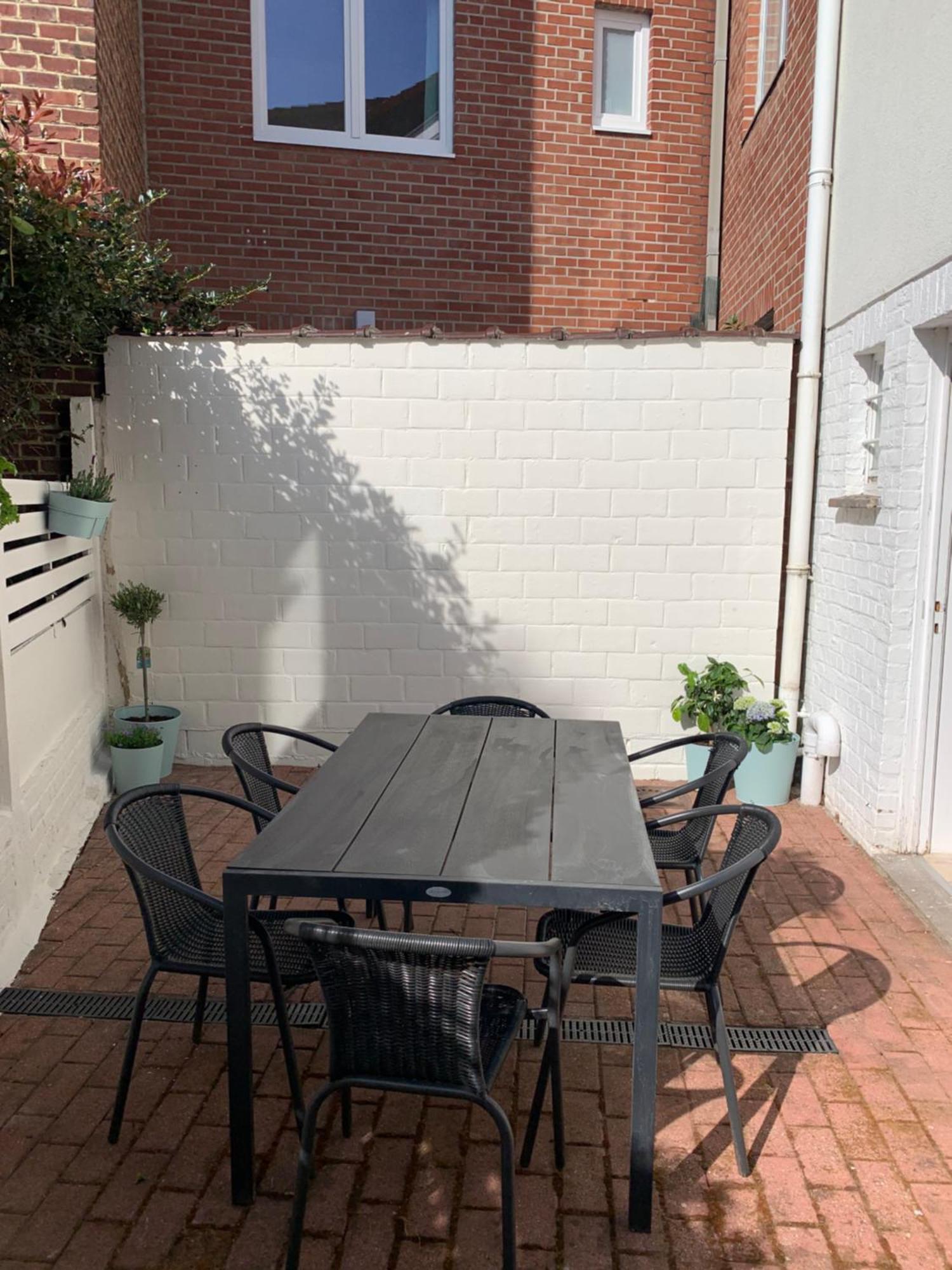 Belle Etage A Stockel With Charming Patio Appartement *