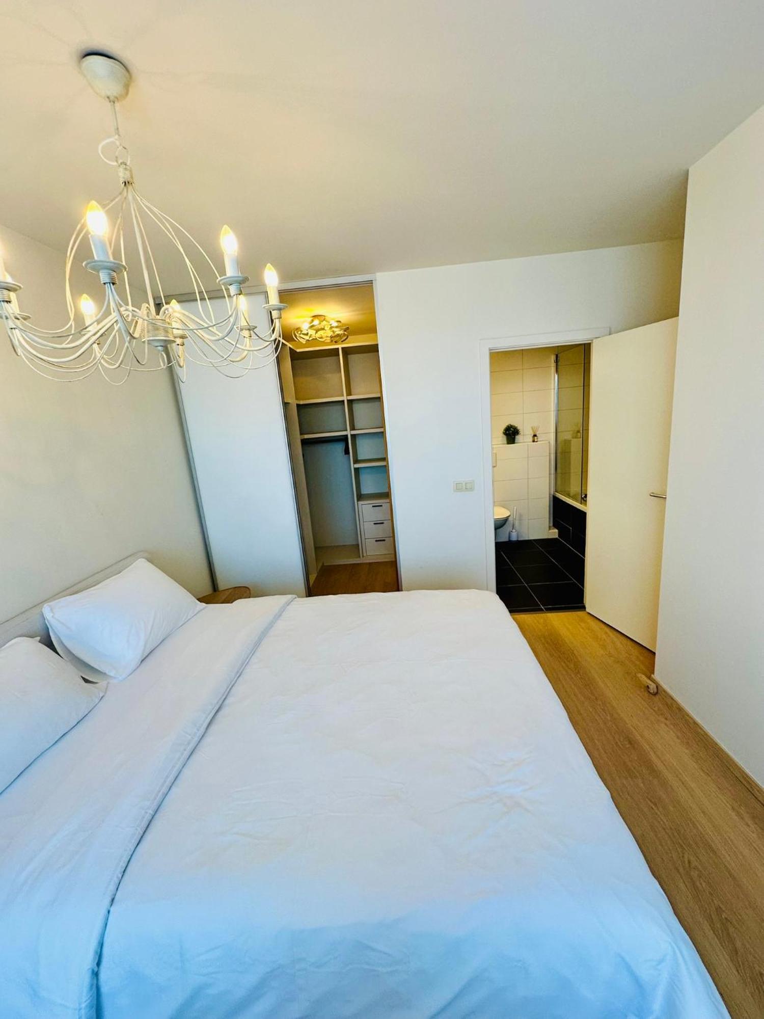 Penthouse Grand Place - 2Bd - 200Sqm Terrace * Brussels