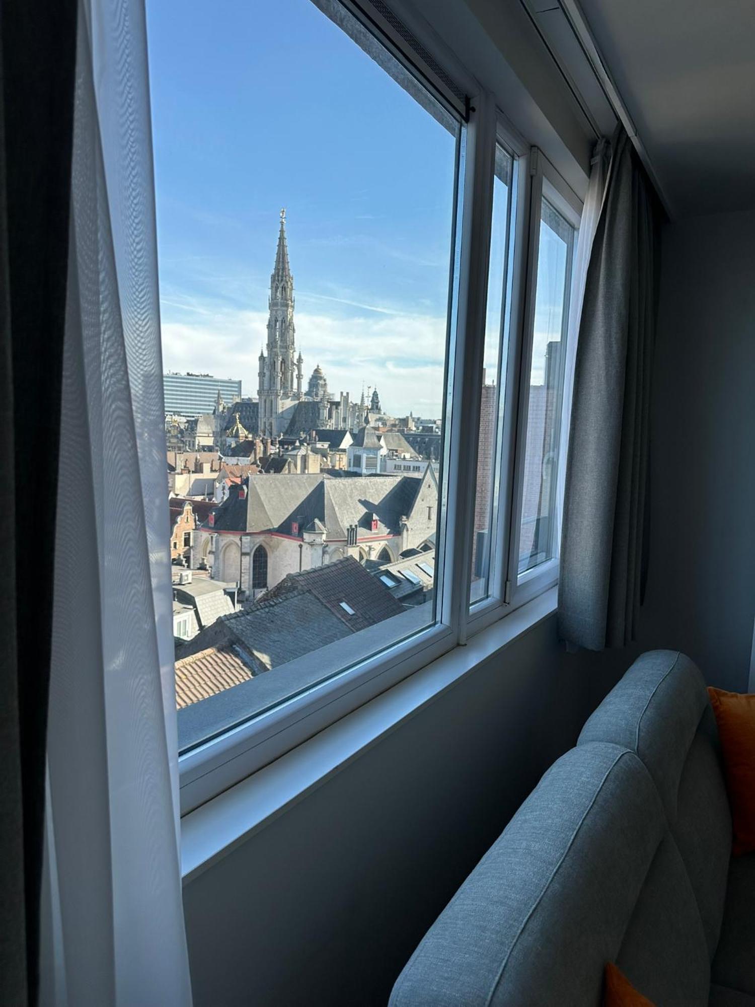 Penthouse Grand Place - 2Bd - 200Sqm Terrace Căn hộ *
