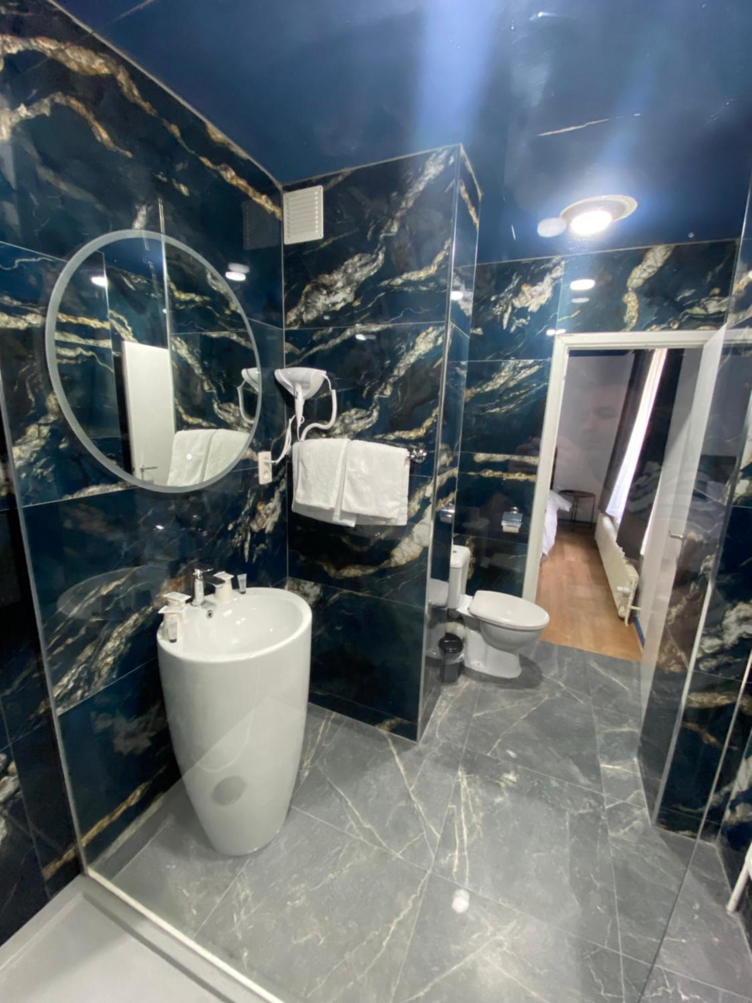 Windsor Khách sạn