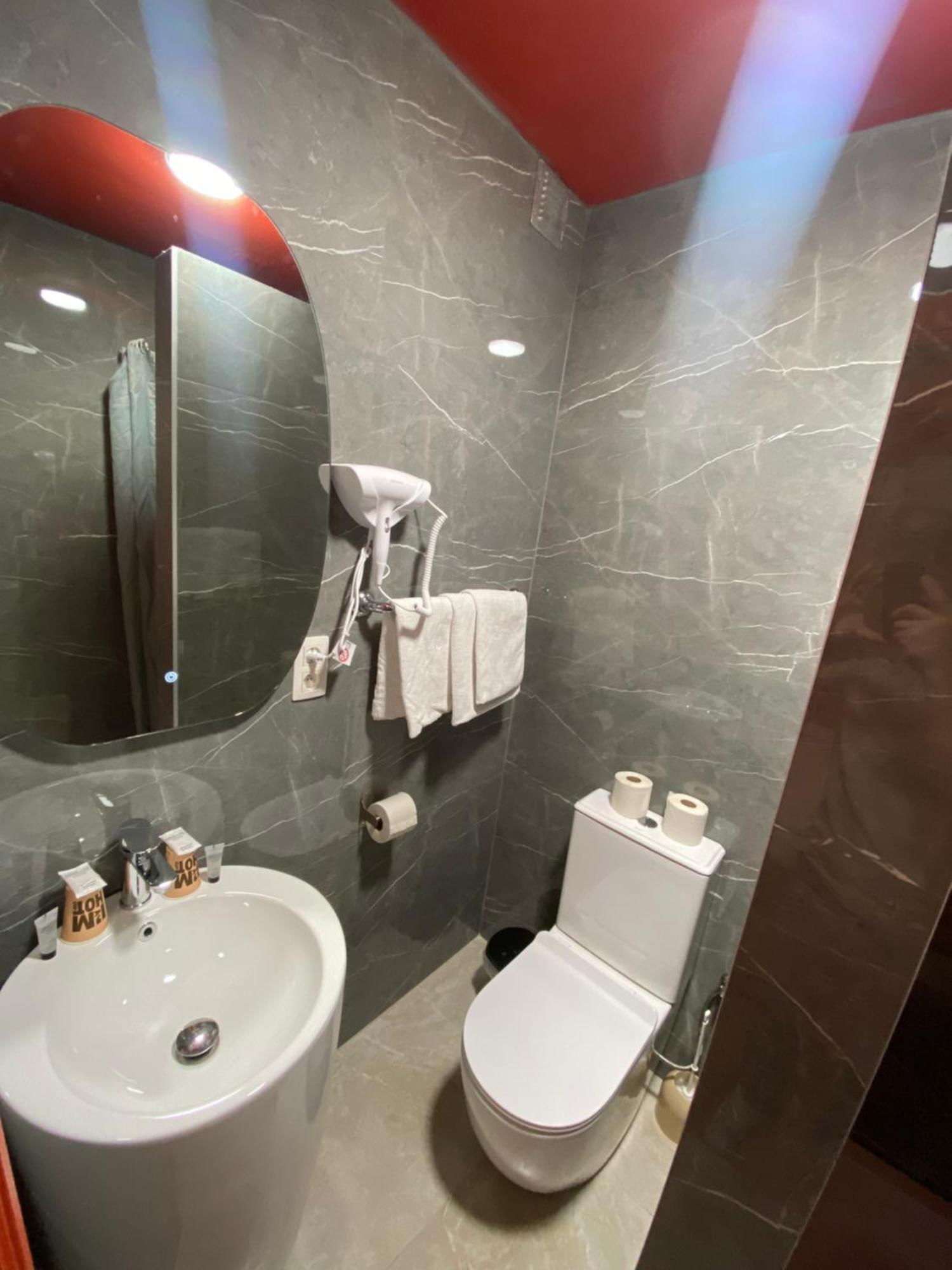 Khách sạn Windsor 2*