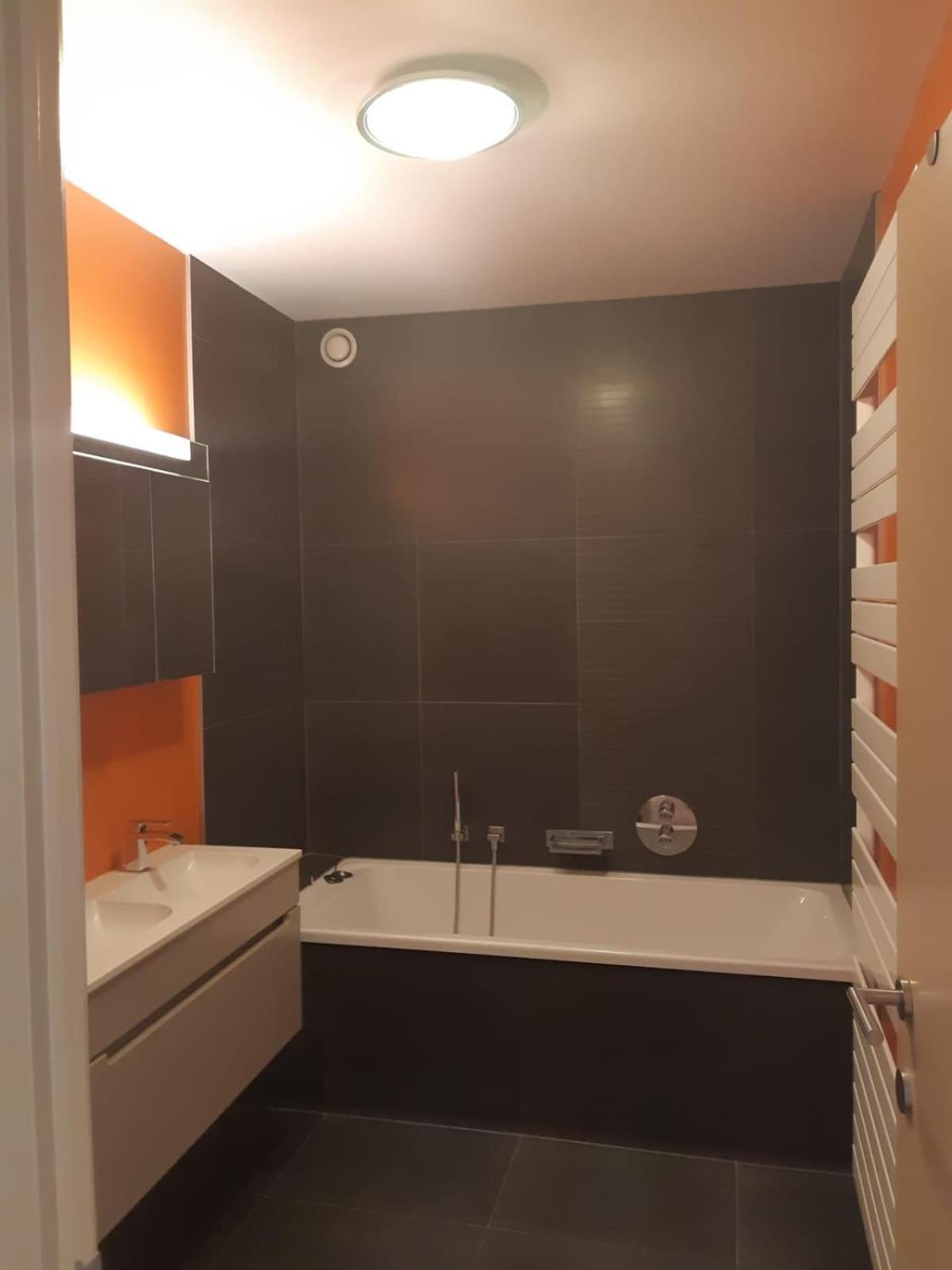 Spacieux Confort - 5 Pers Apartment