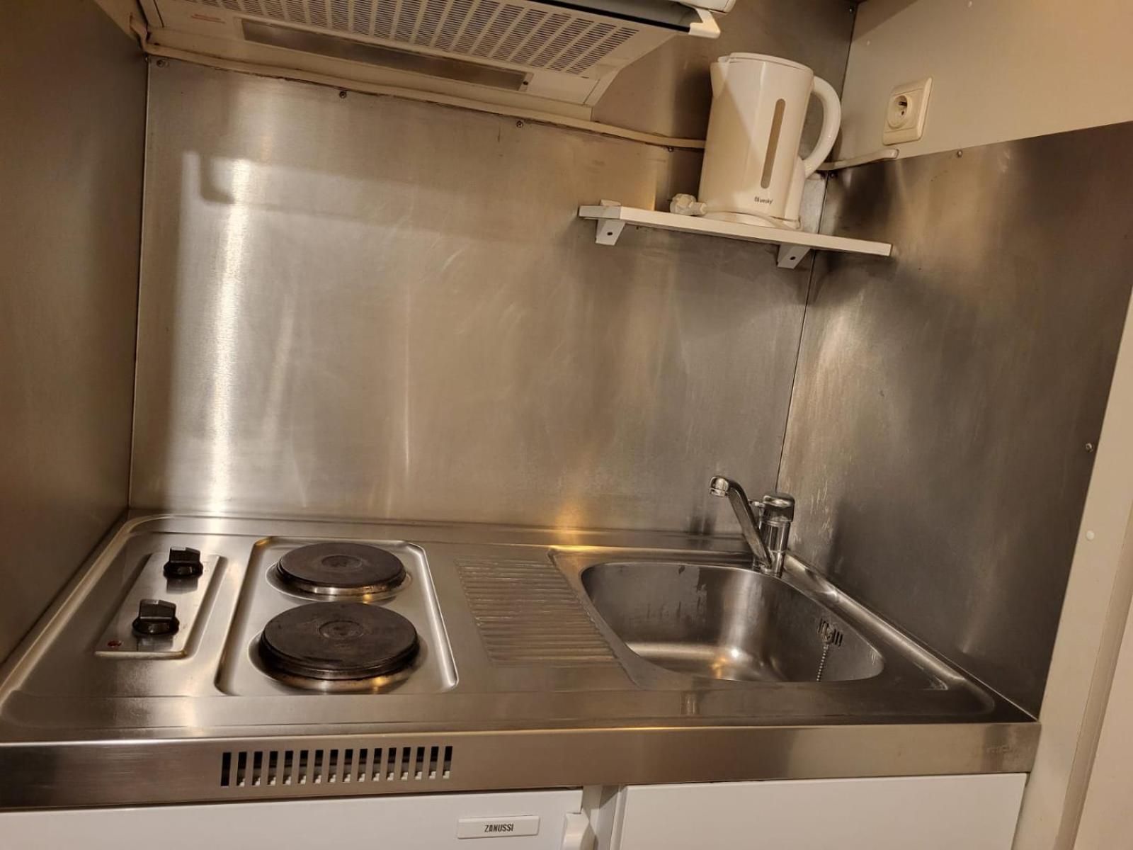 Eu Quarter Apartment