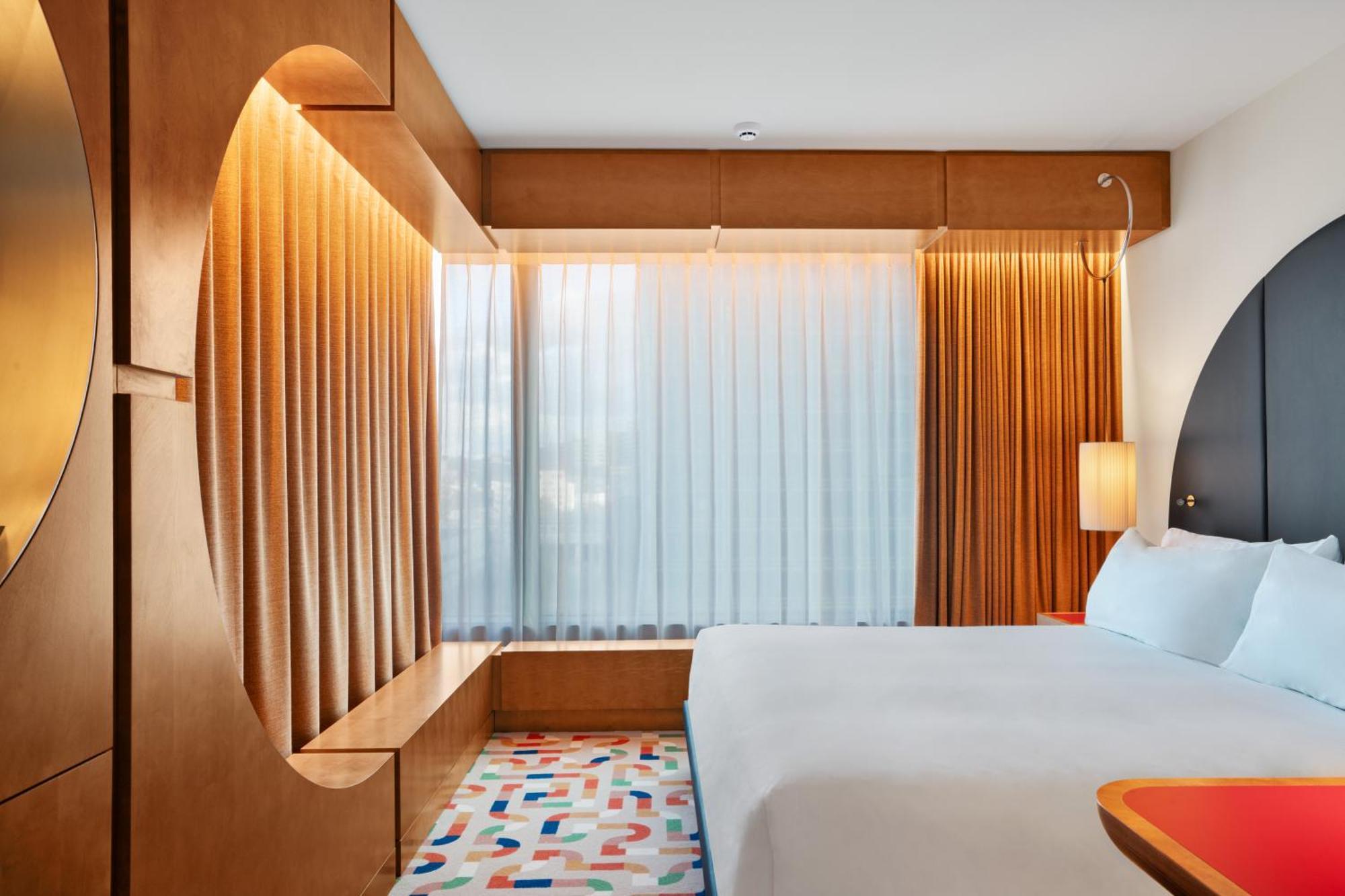 The Standard, Hotel