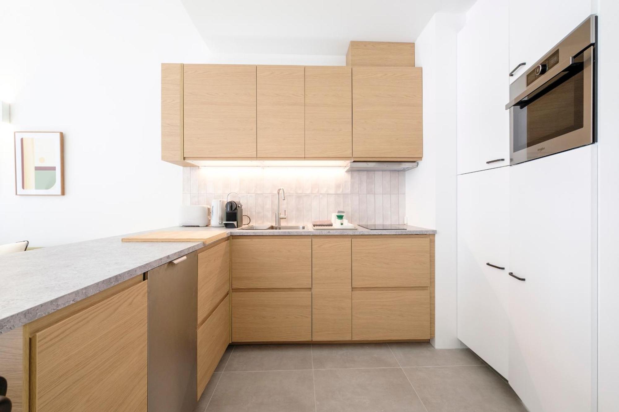 Functional Housings 2 Steps From Grand Place Brussels