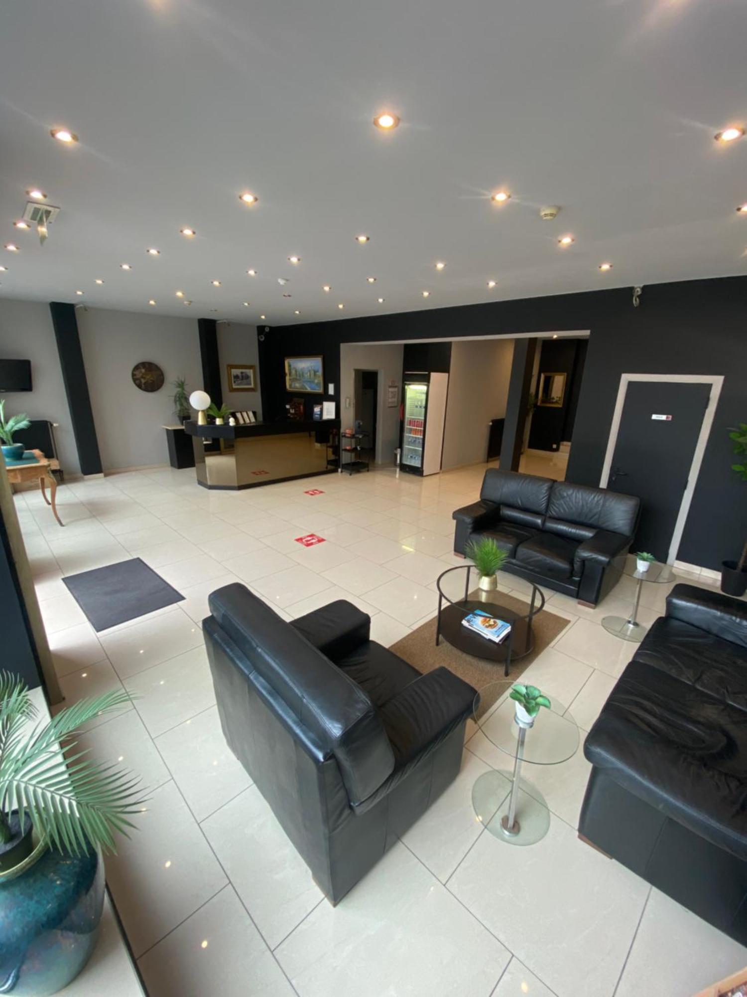 Windsor Hotel 2*