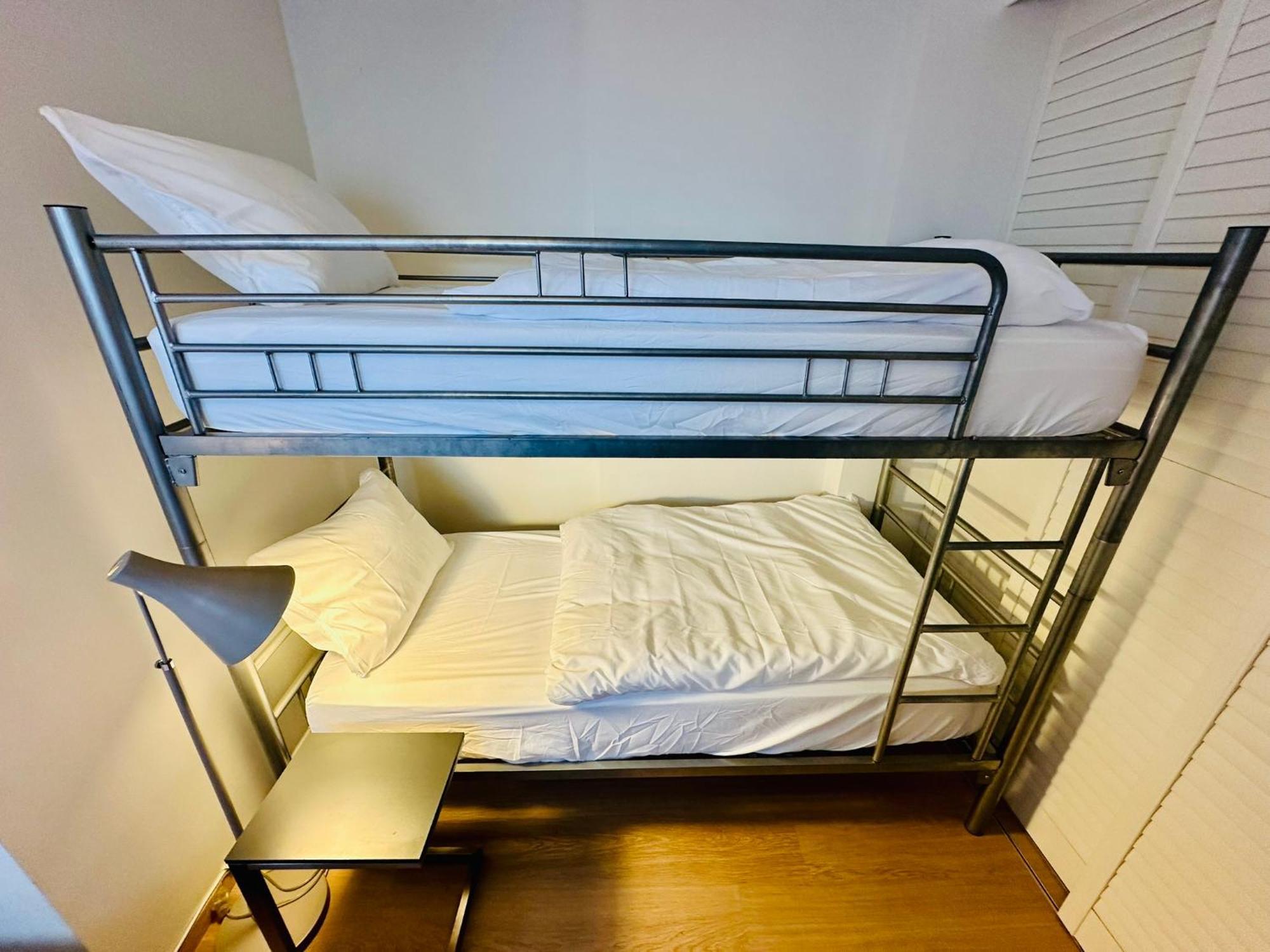 Grand Place - Prime Location 2 Bedroom Apartment *
